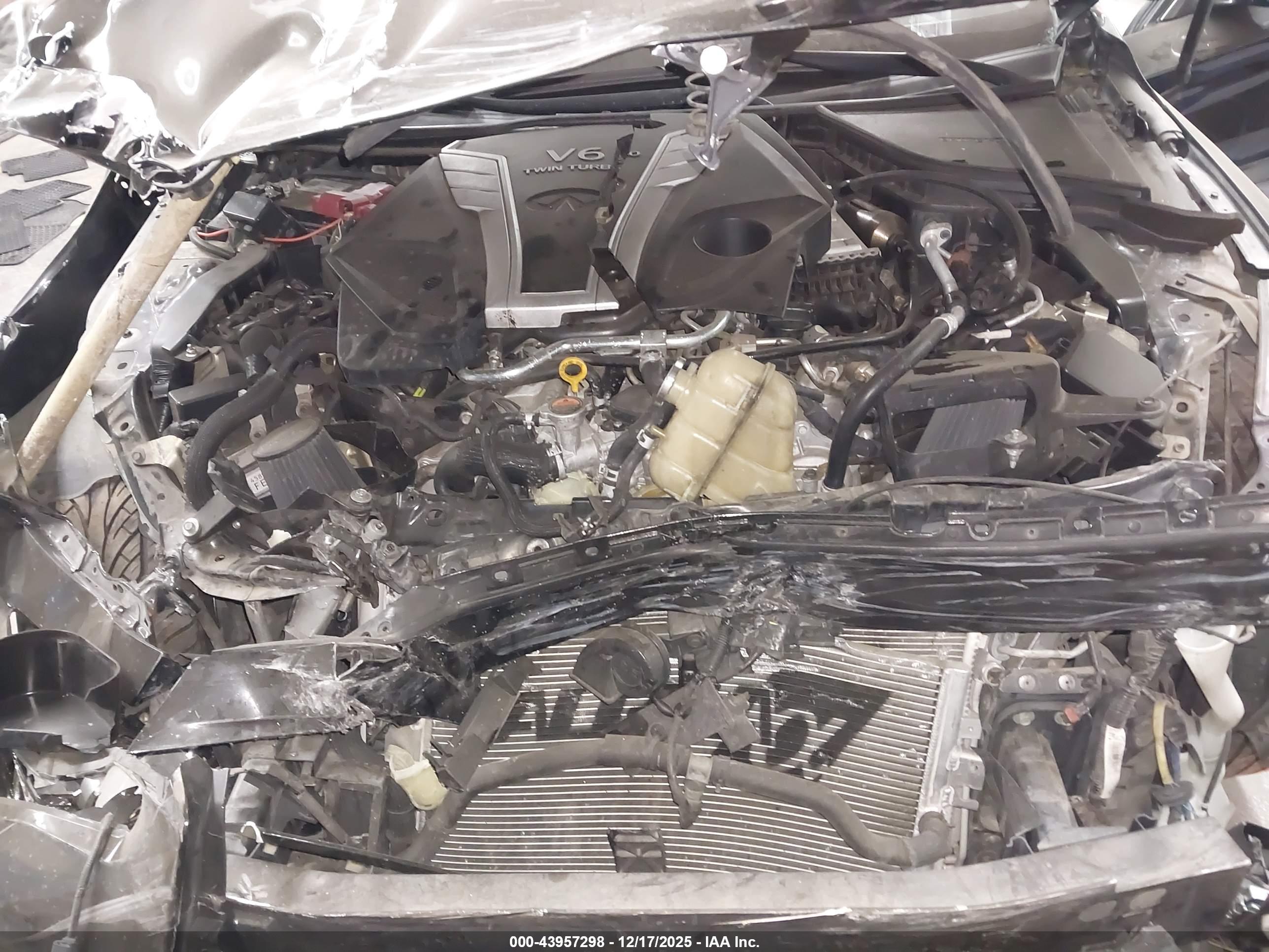 INFINITI Q50 image 10