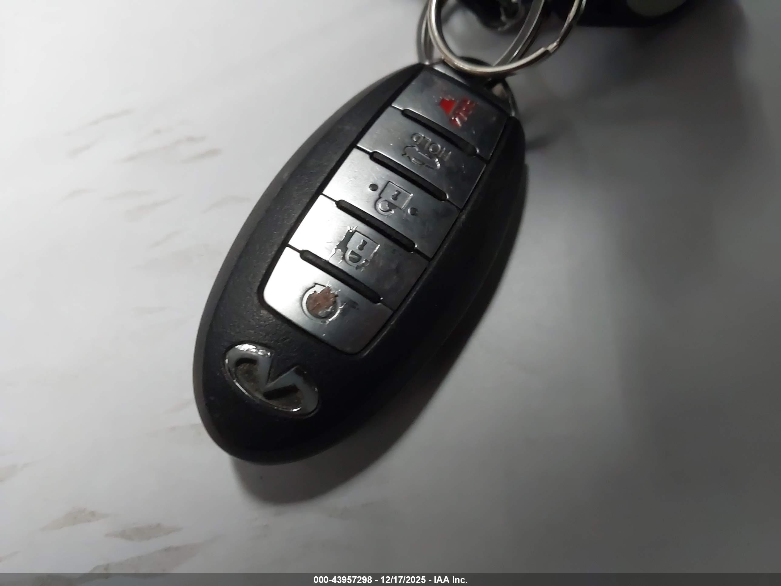 INFINITI Q50 image 11