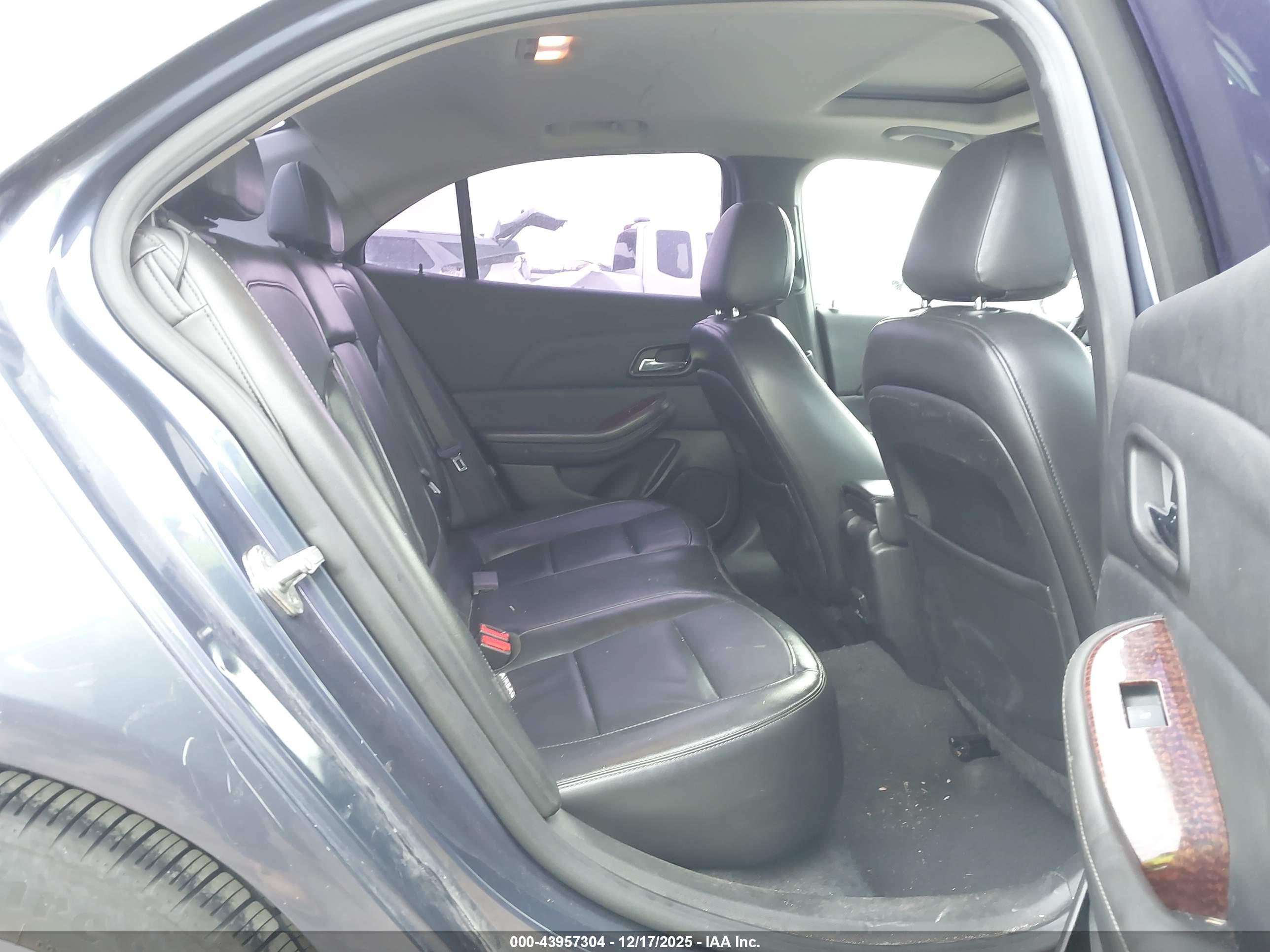 CHEVROLET MALIBU image 8