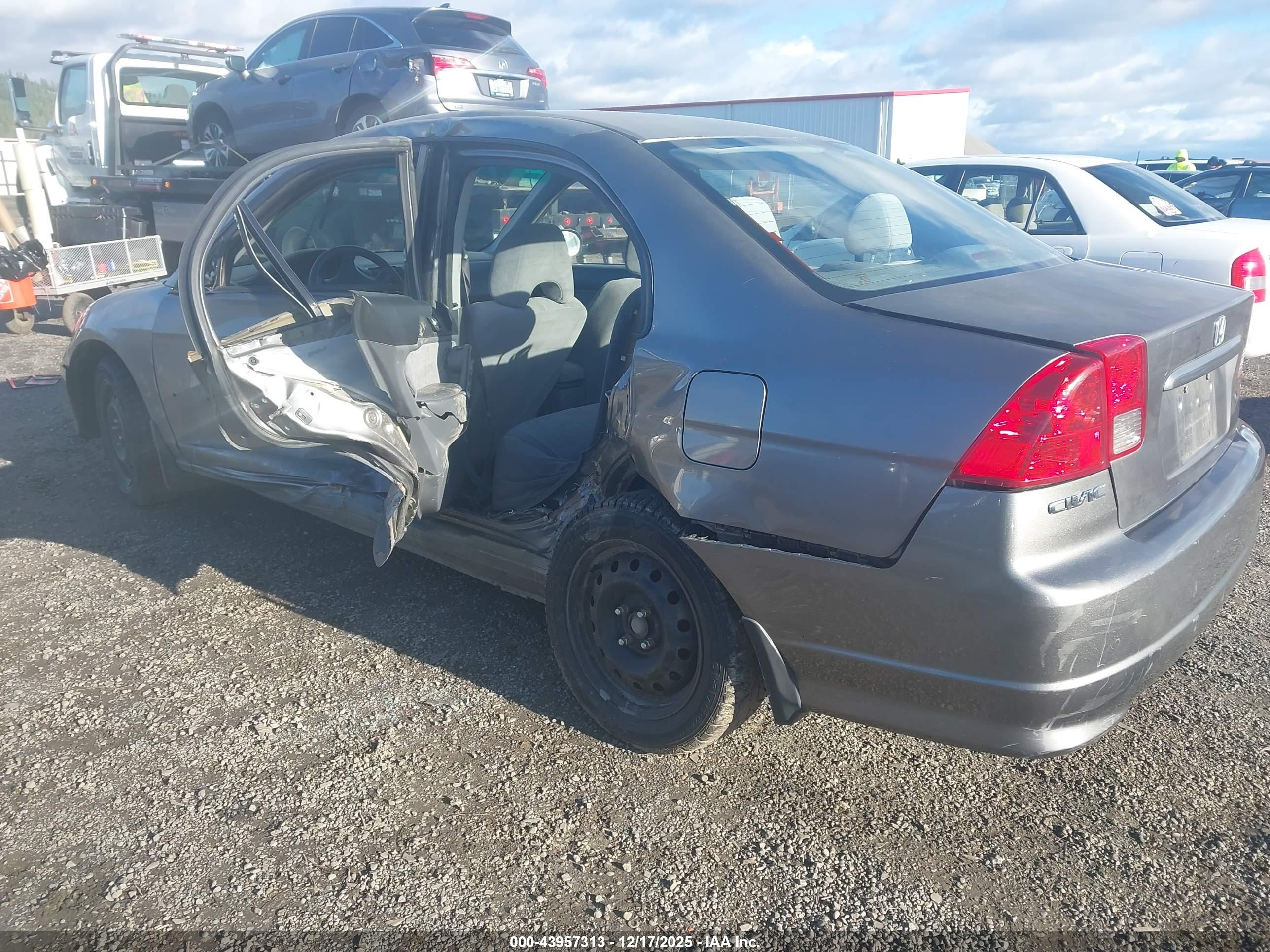 HONDA CIVIC image 3