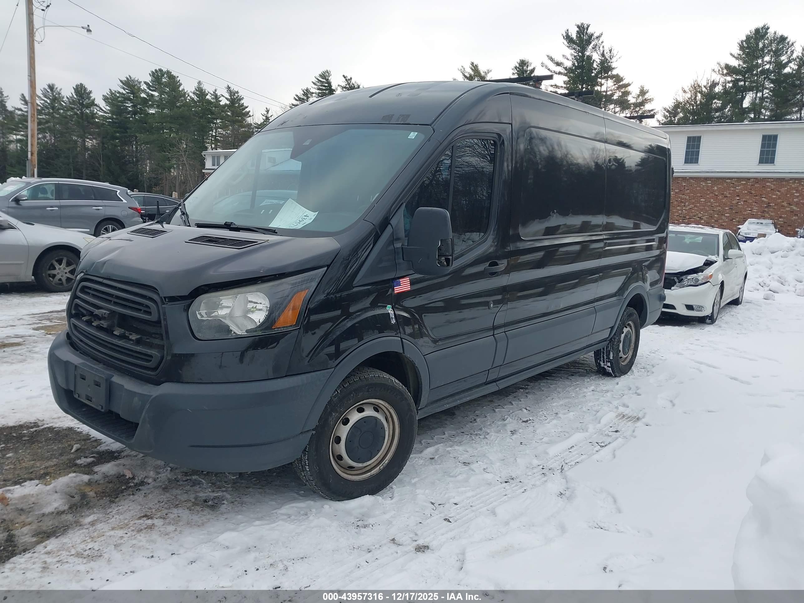 FORD TRANSIT-250 image 2