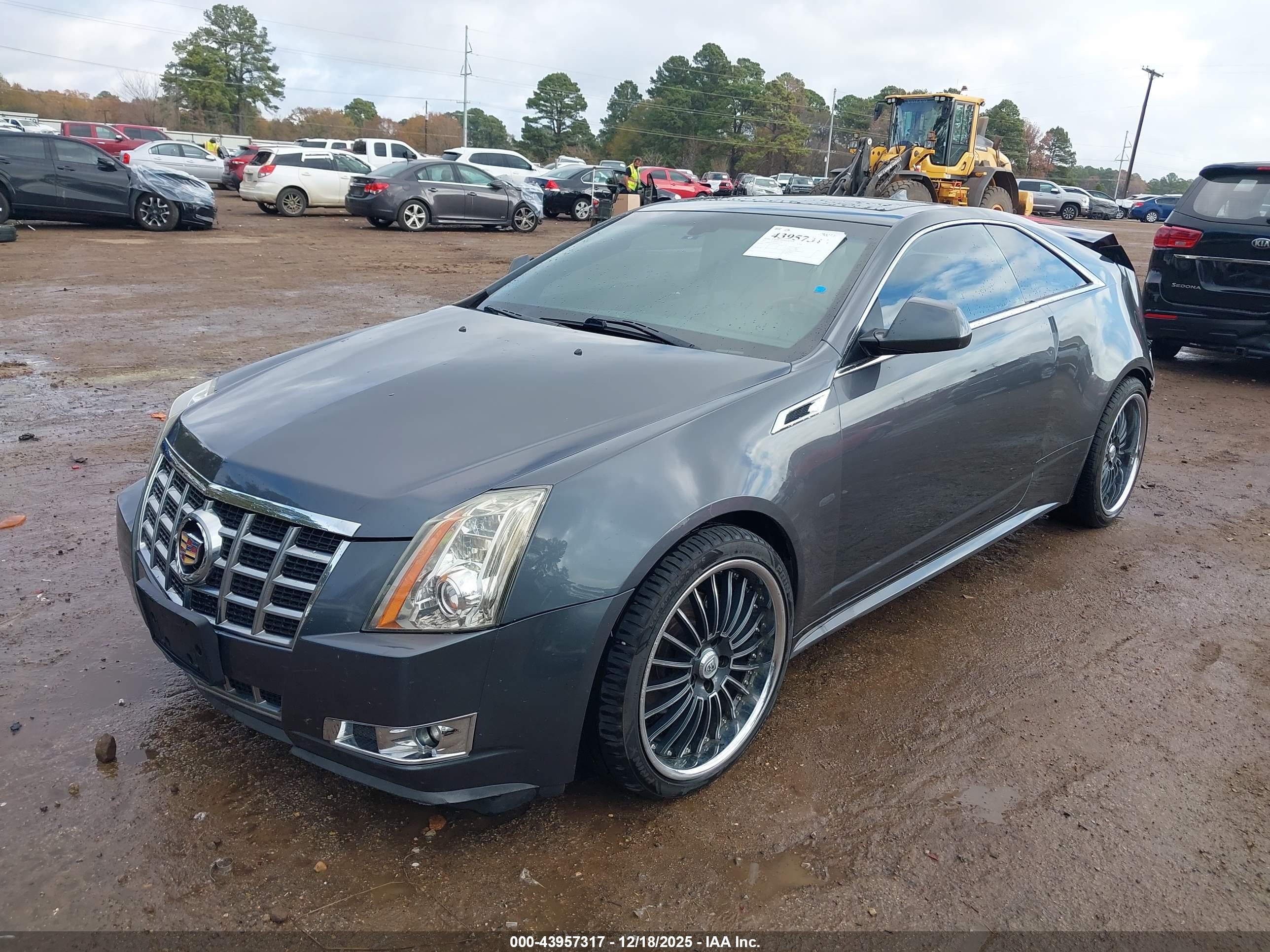 CADILLAC CTS image 2