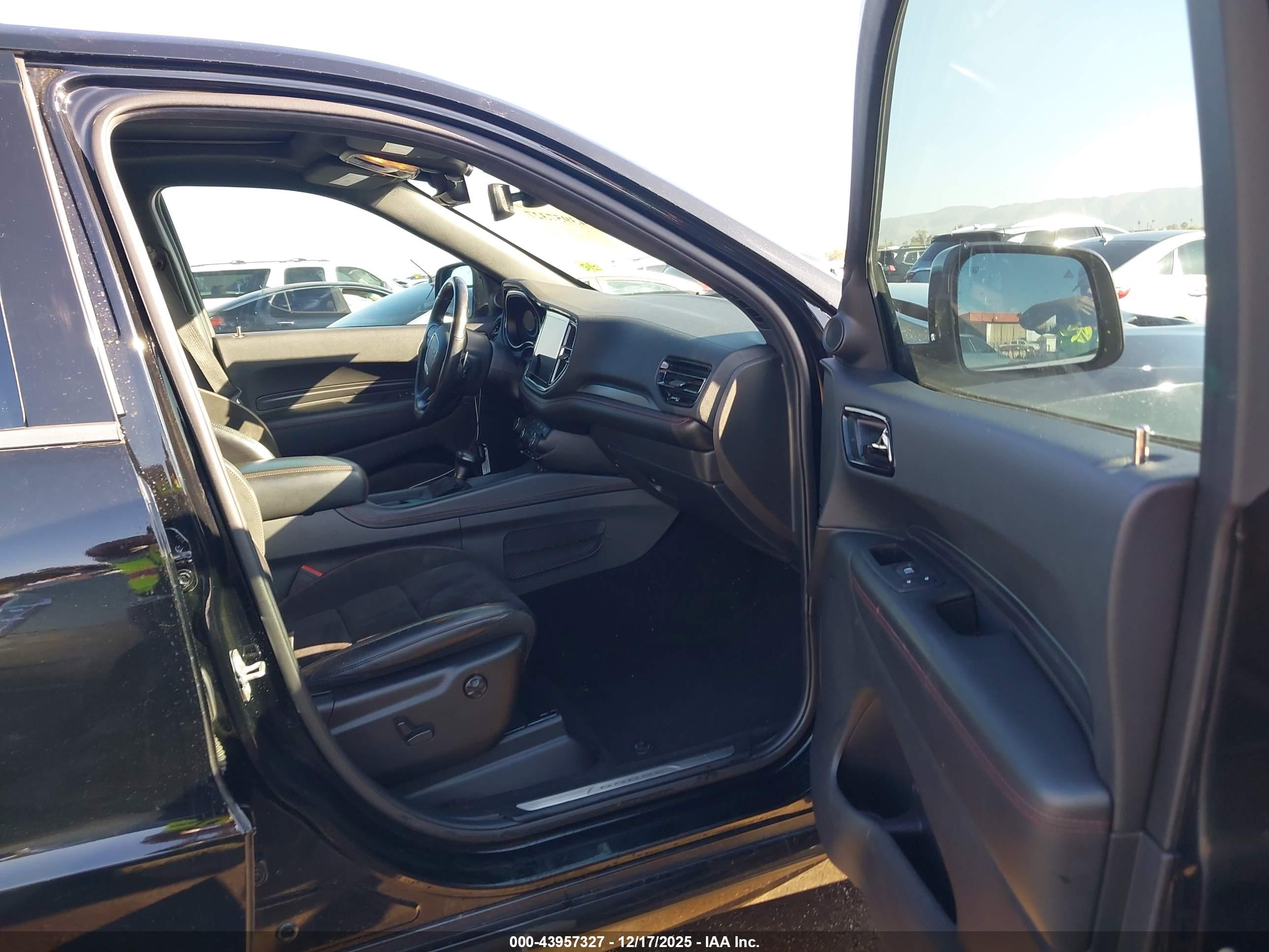 DODGE DURANGO image 5