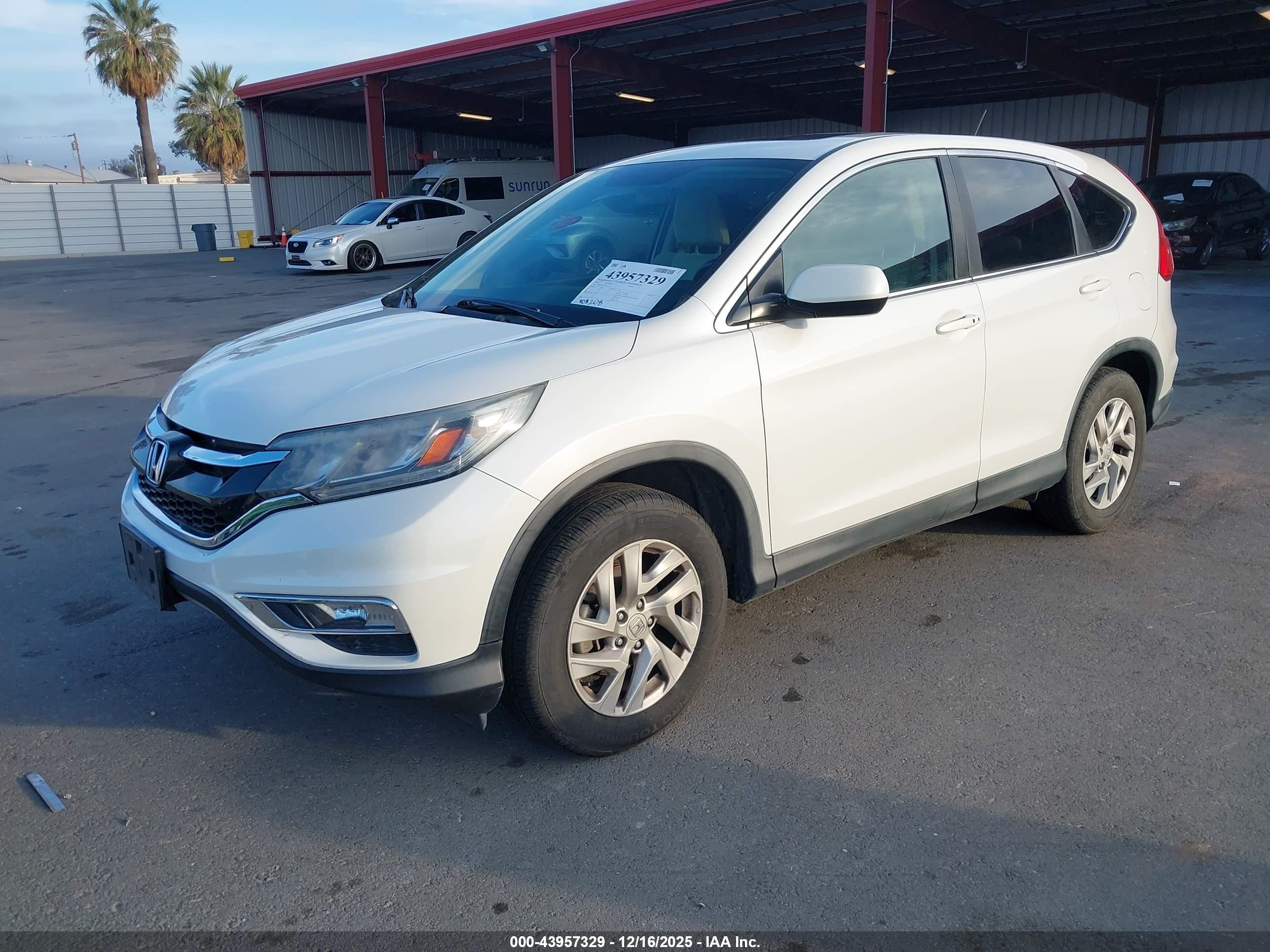 HONDA CR-V image 2