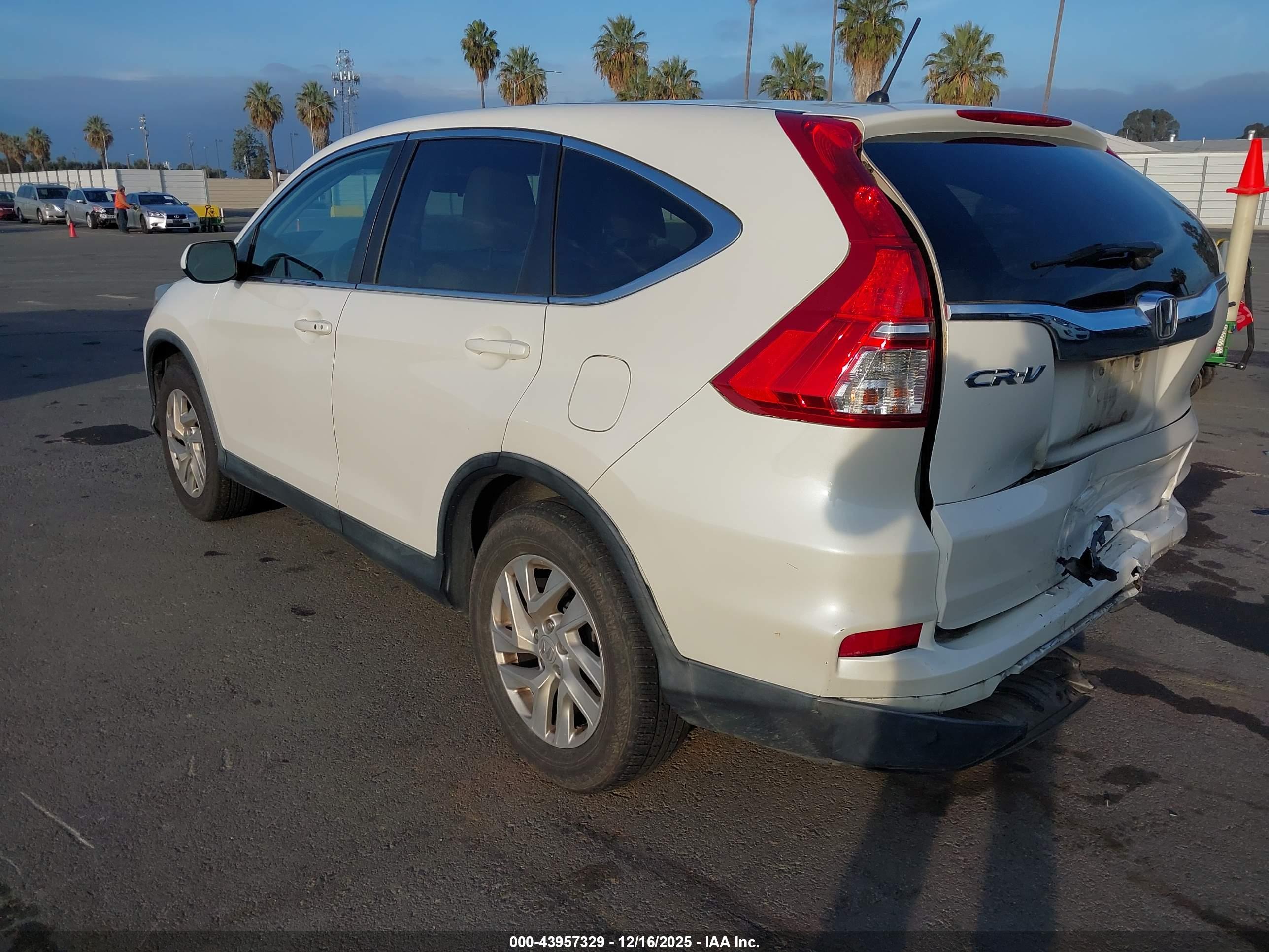 HONDA CR-V image 3