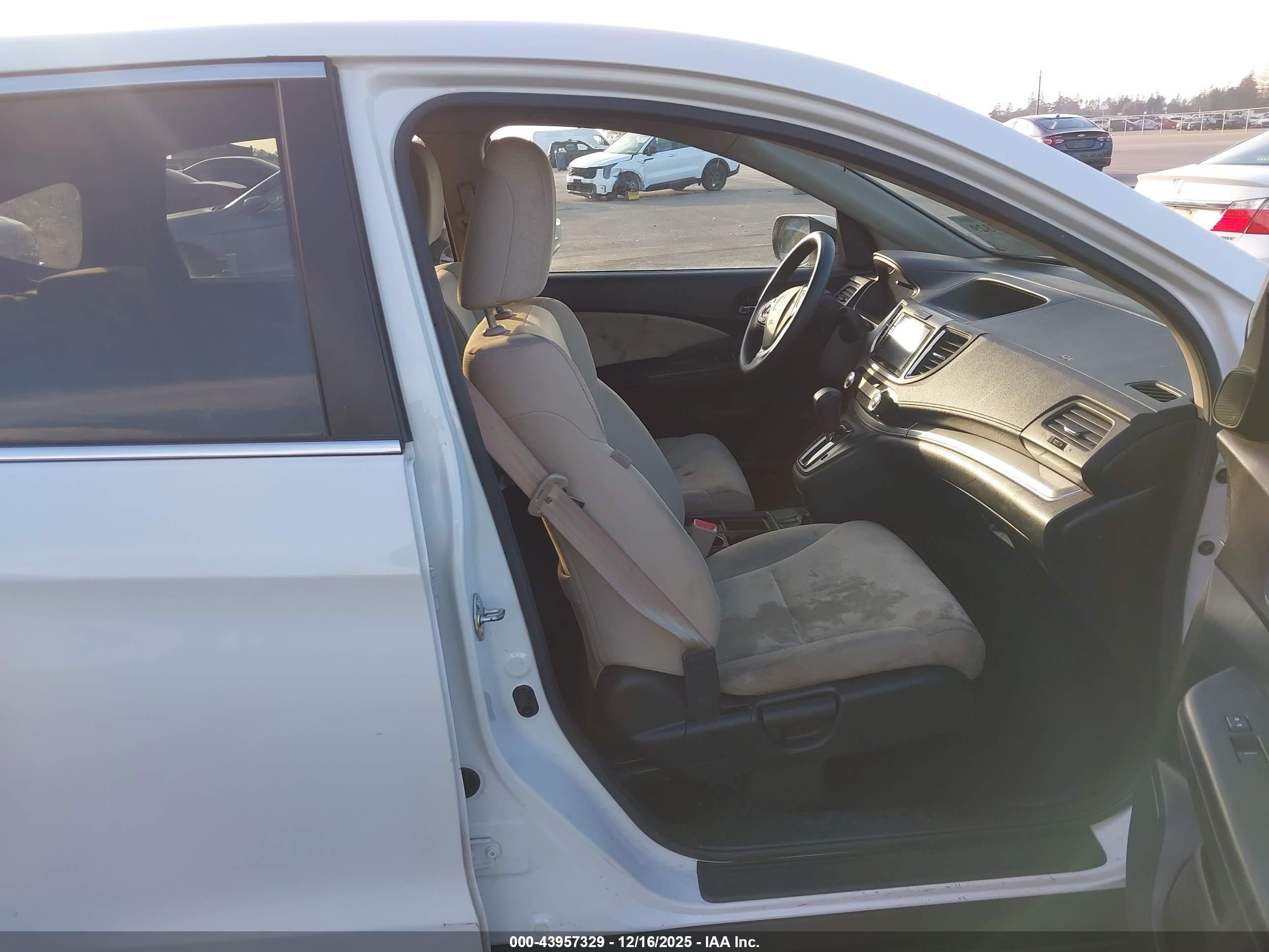 HONDA CR-V image 5