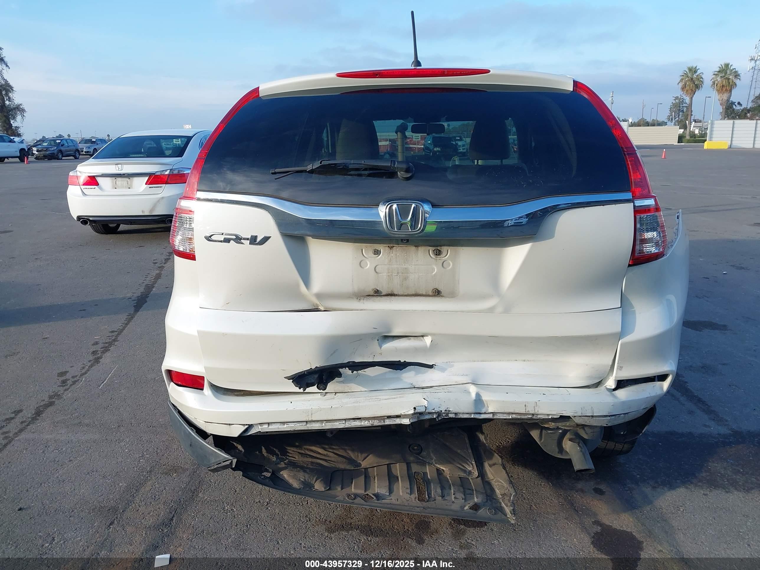HONDA CR-V image 6