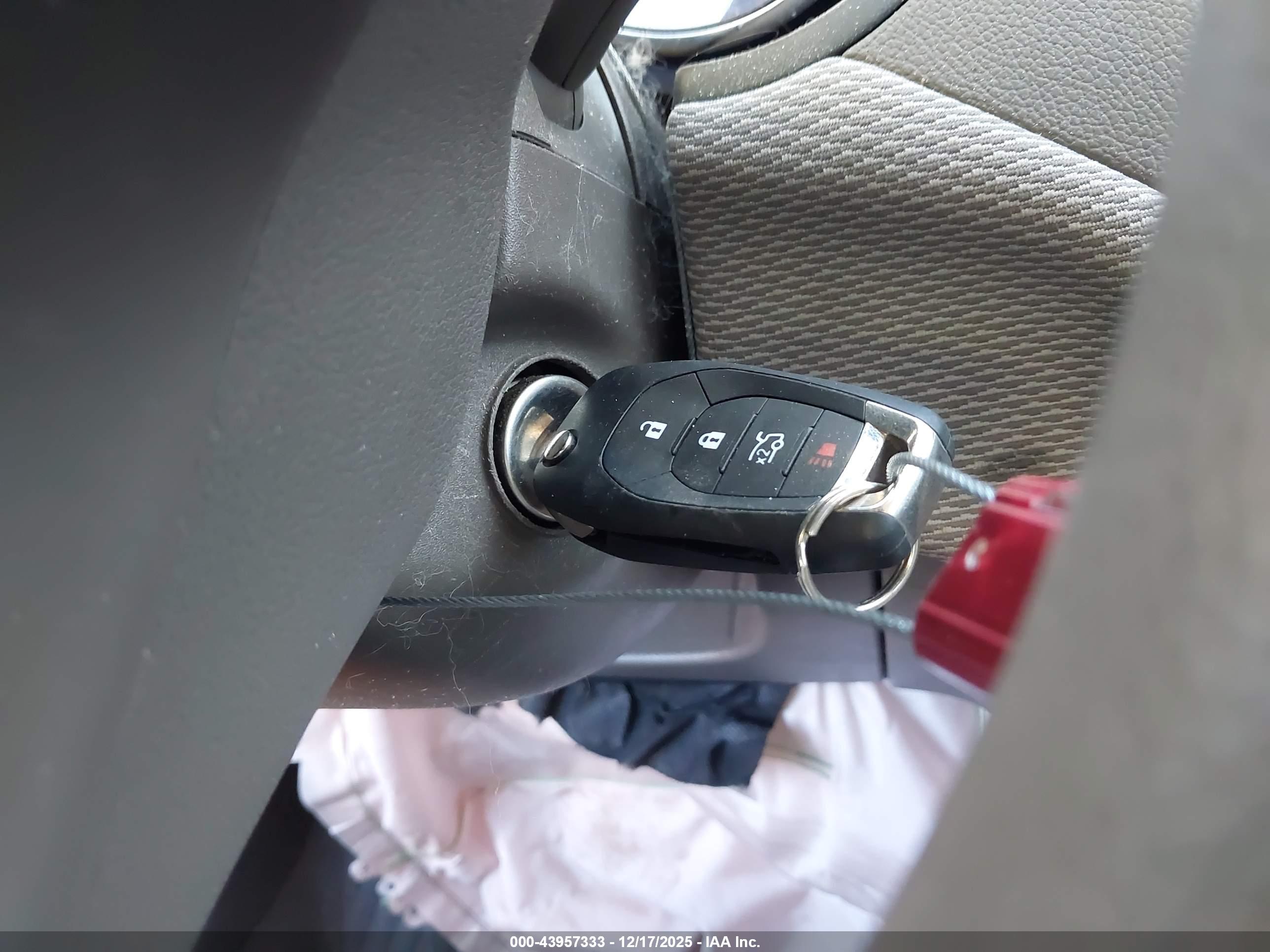 CHEVROLET CRUZE image 11