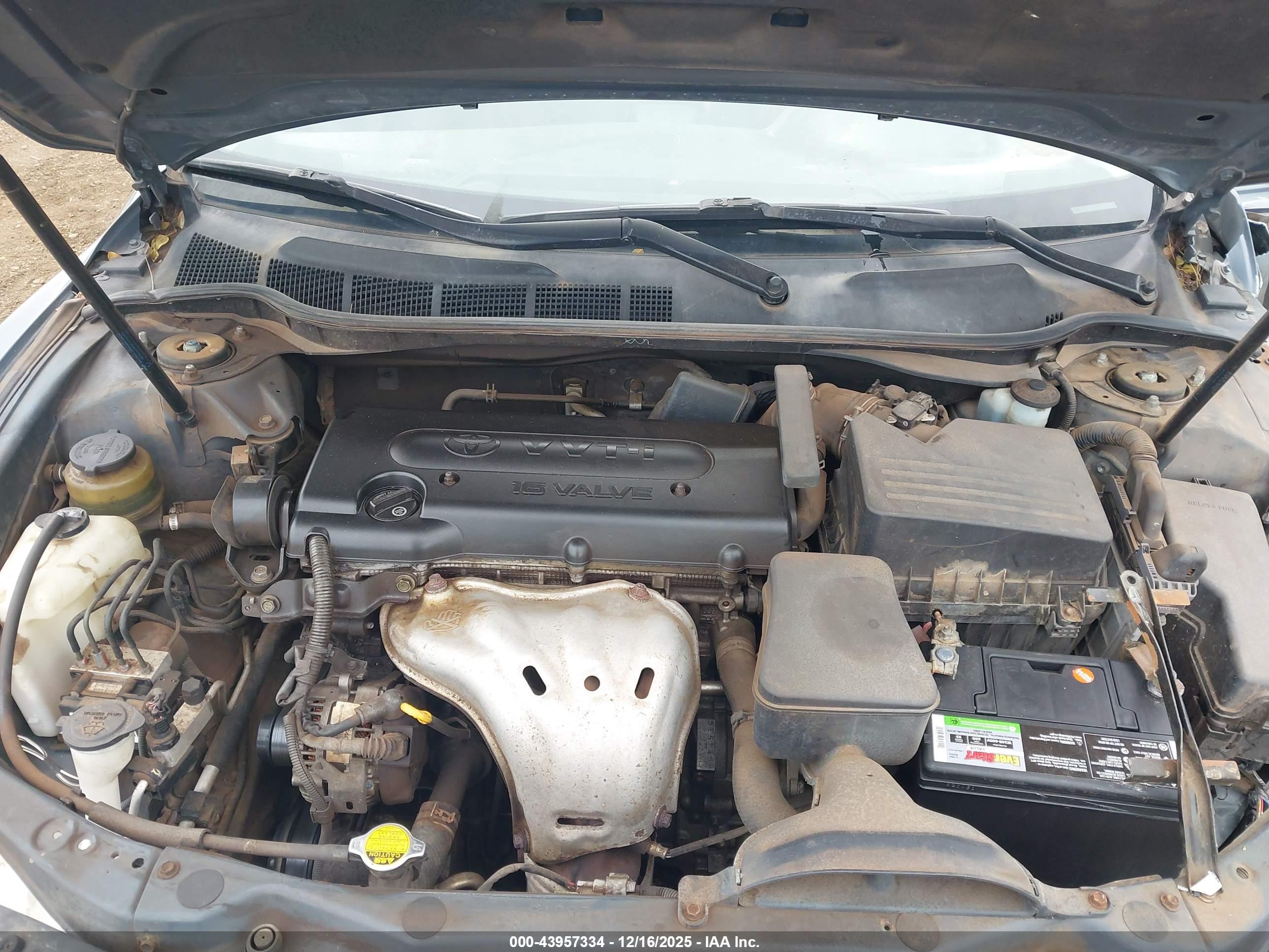 TOYOTA CAMRY image 10