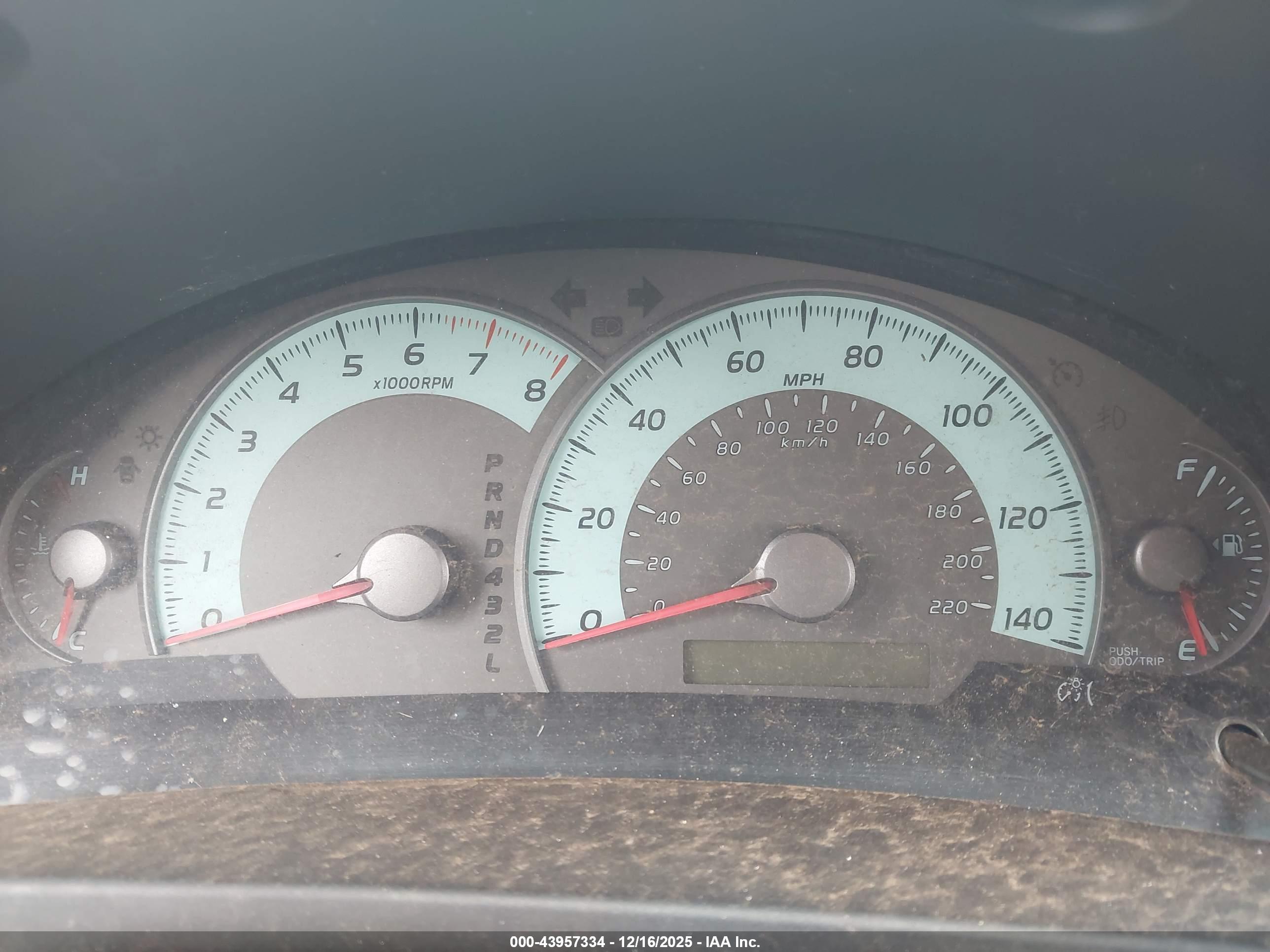TOYOTA CAMRY image 7