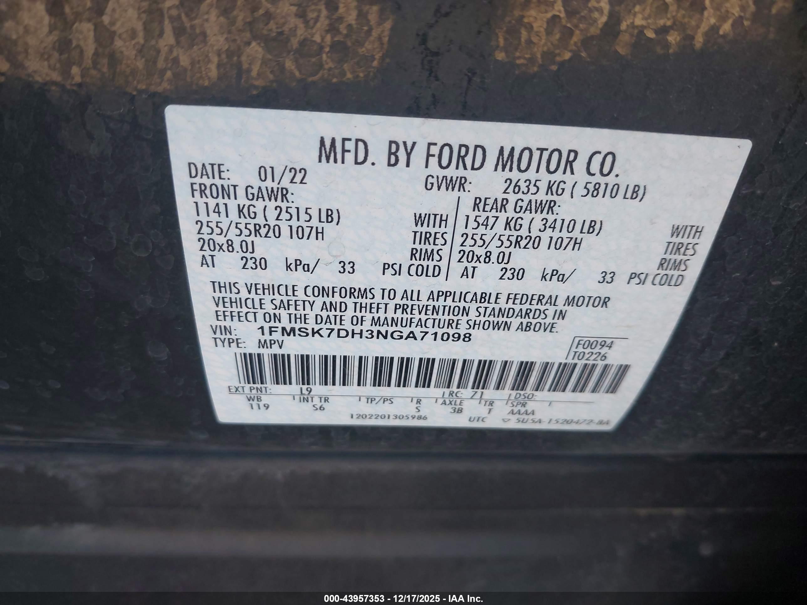 FORD EXPLORER image 9