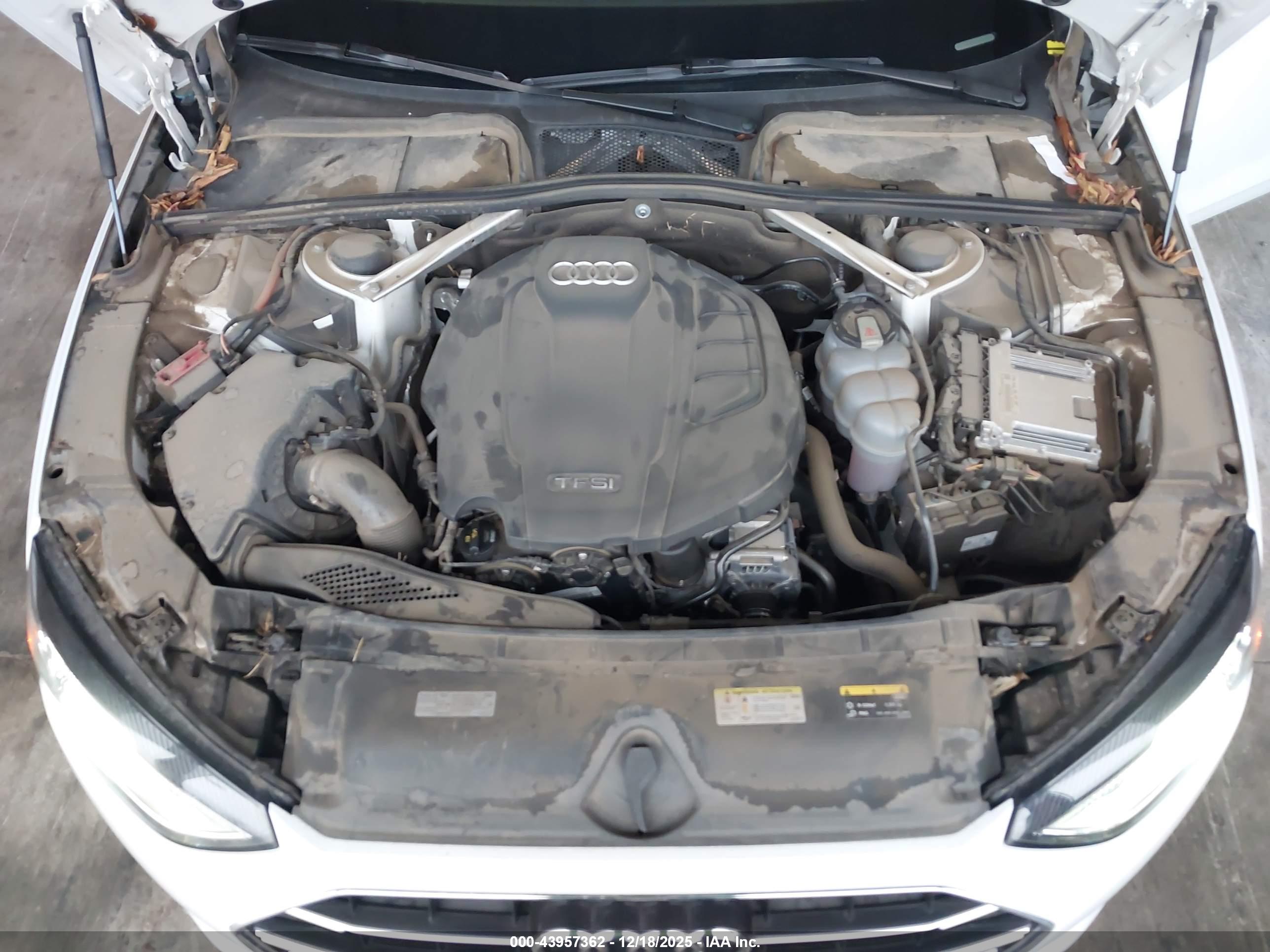 AUDI A4 image 10