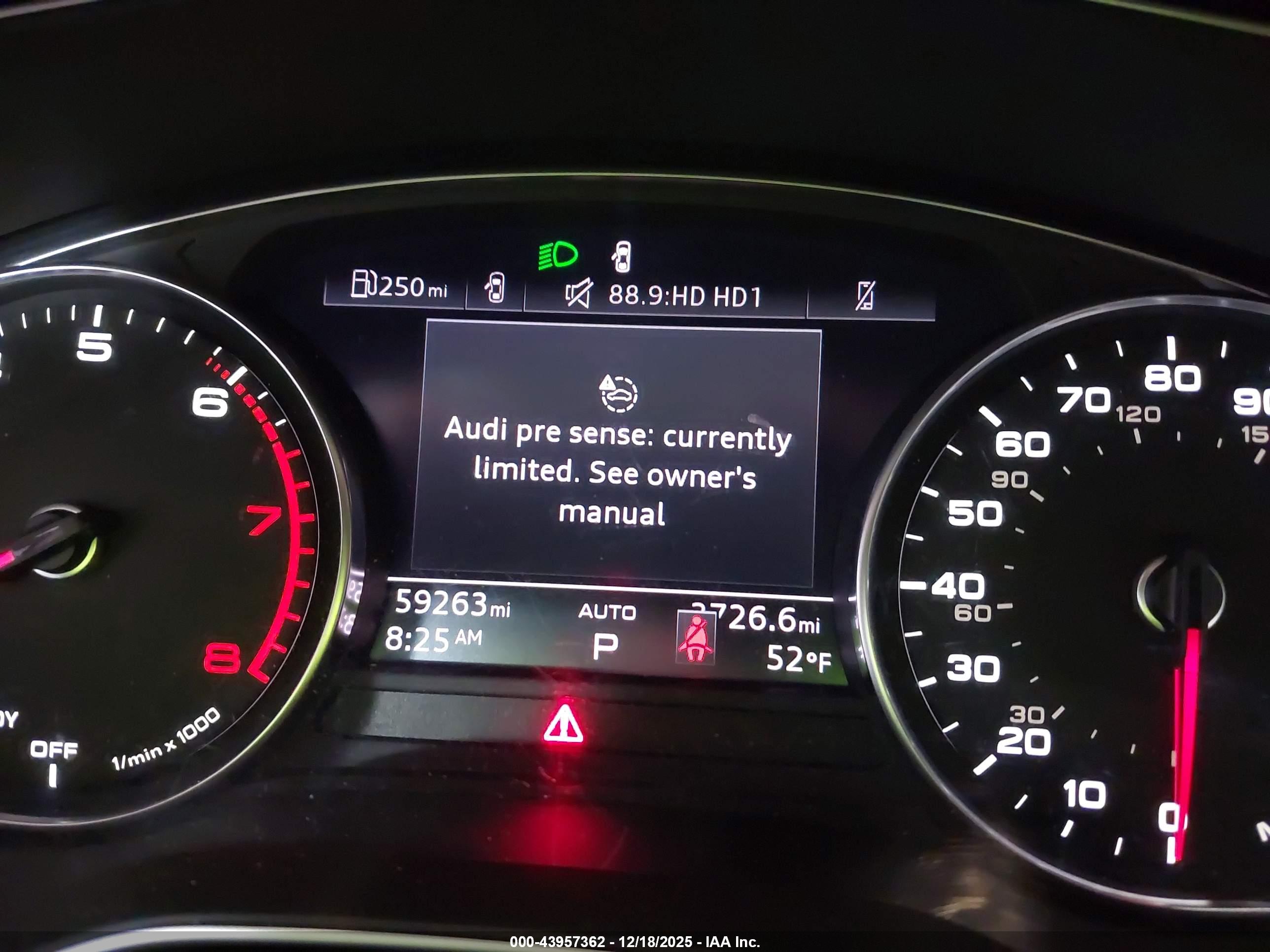 AUDI A4 image 7