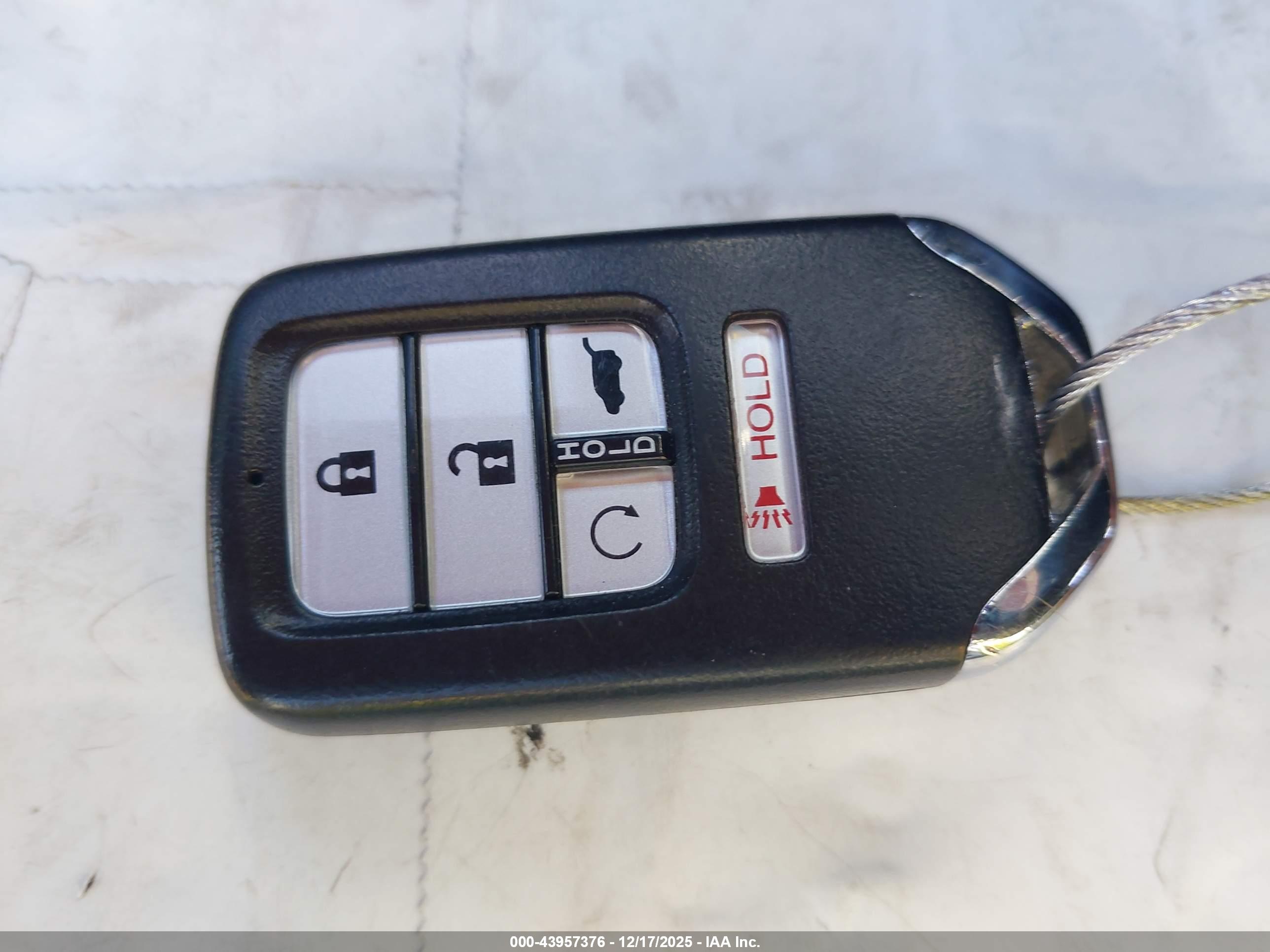 HONDA CR-V image 11