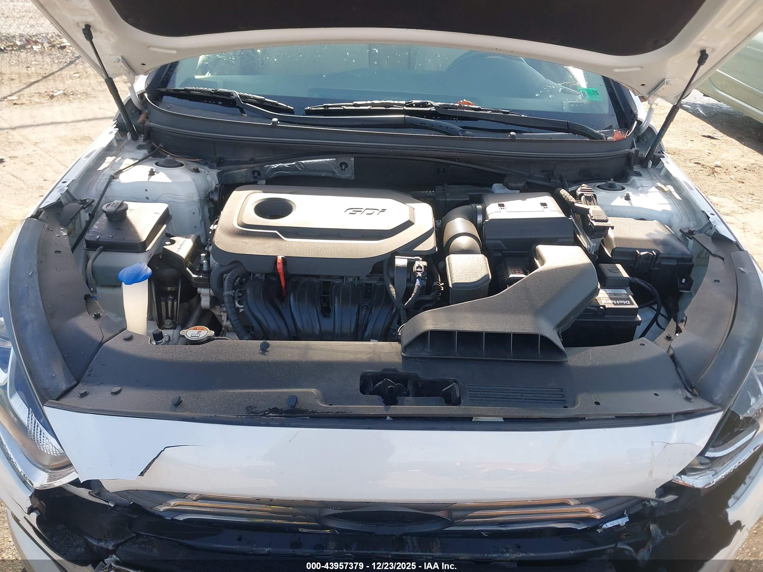 HYUNDAI SONATA image 10