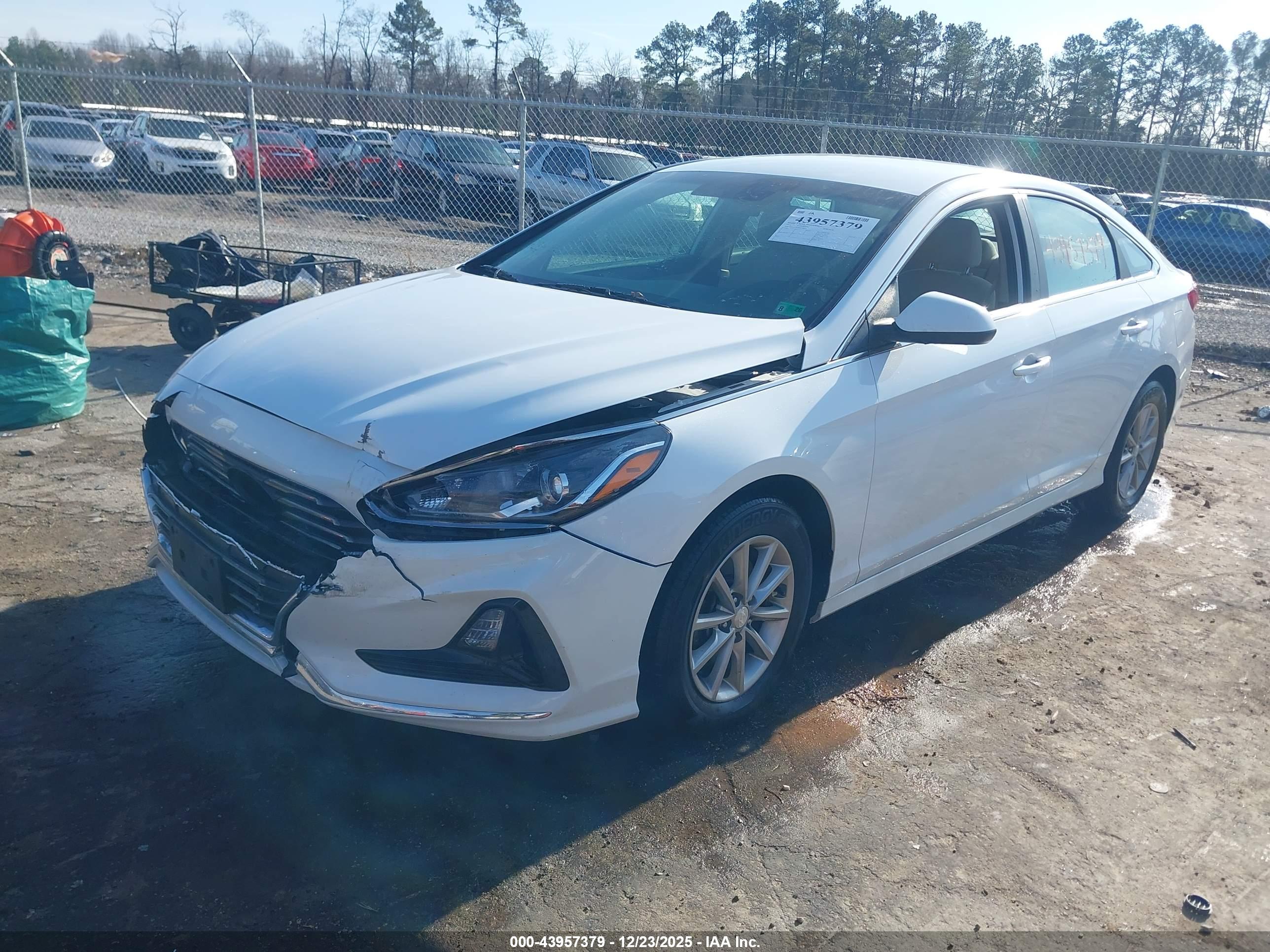 HYUNDAI SONATA image 2