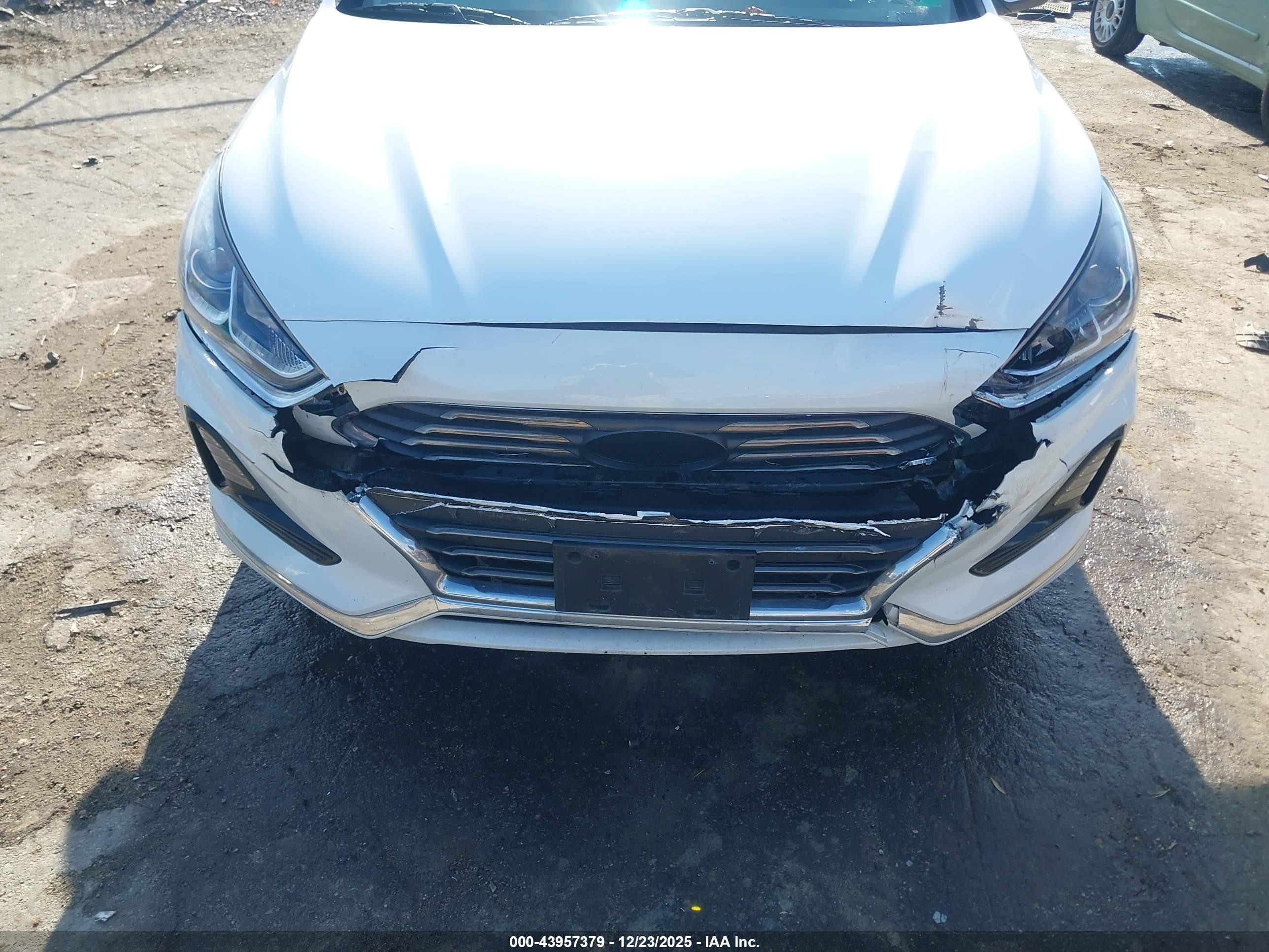 HYUNDAI SONATA image 6
