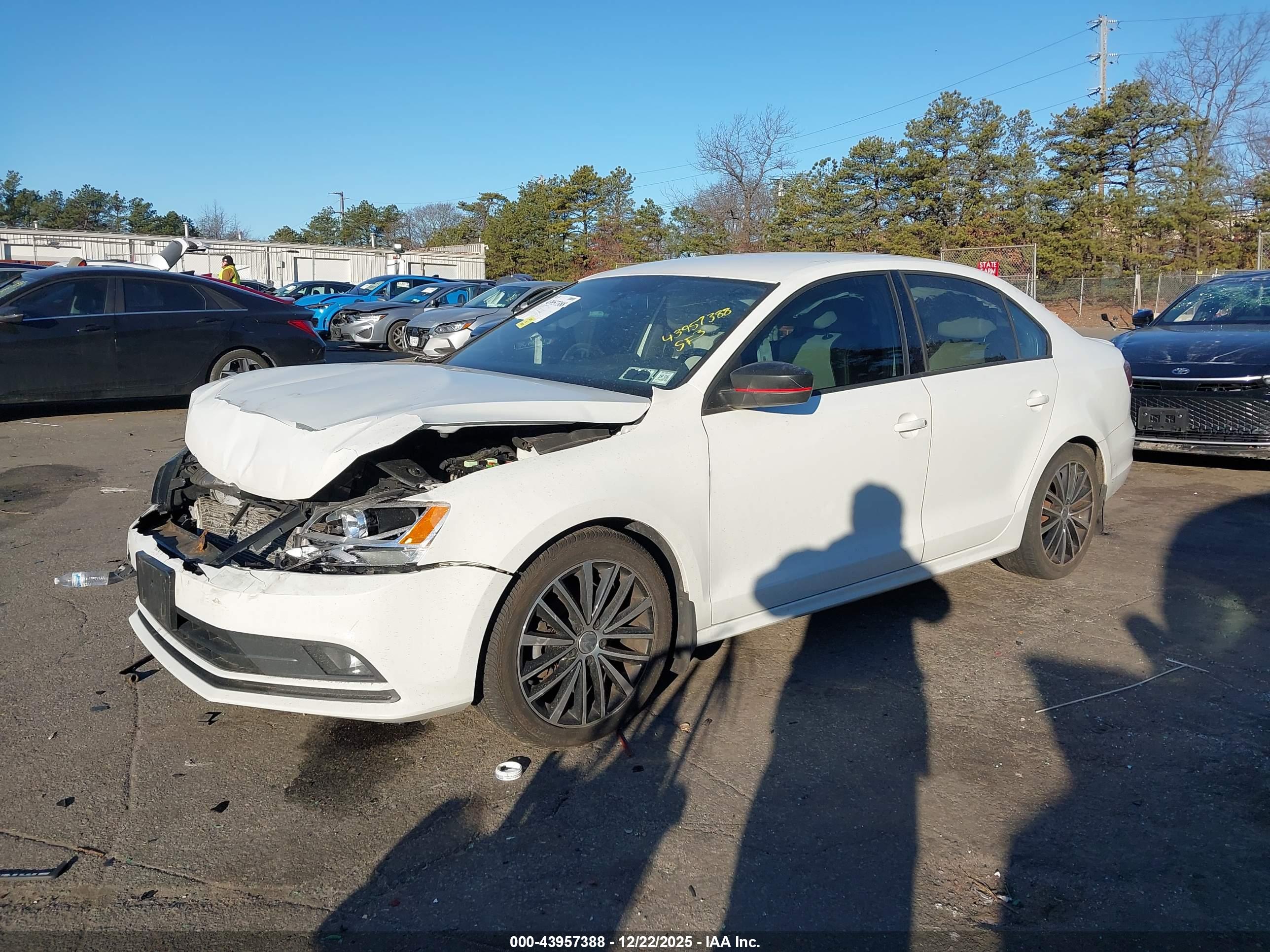 VOLKSWAGEN JETTA image 2