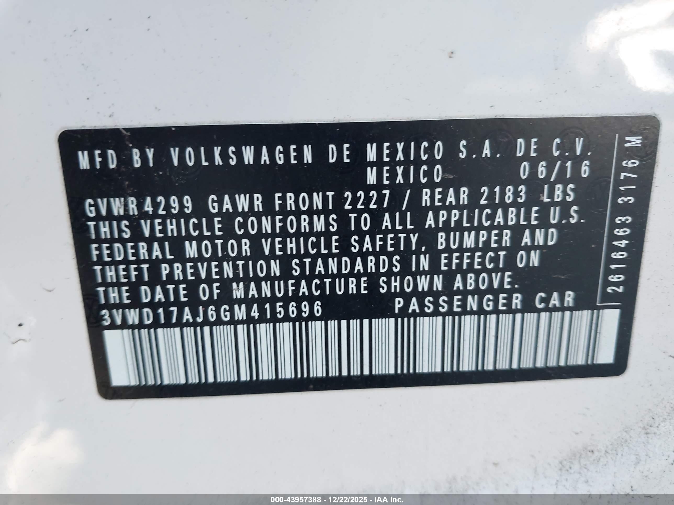 VOLKSWAGEN JETTA image 9