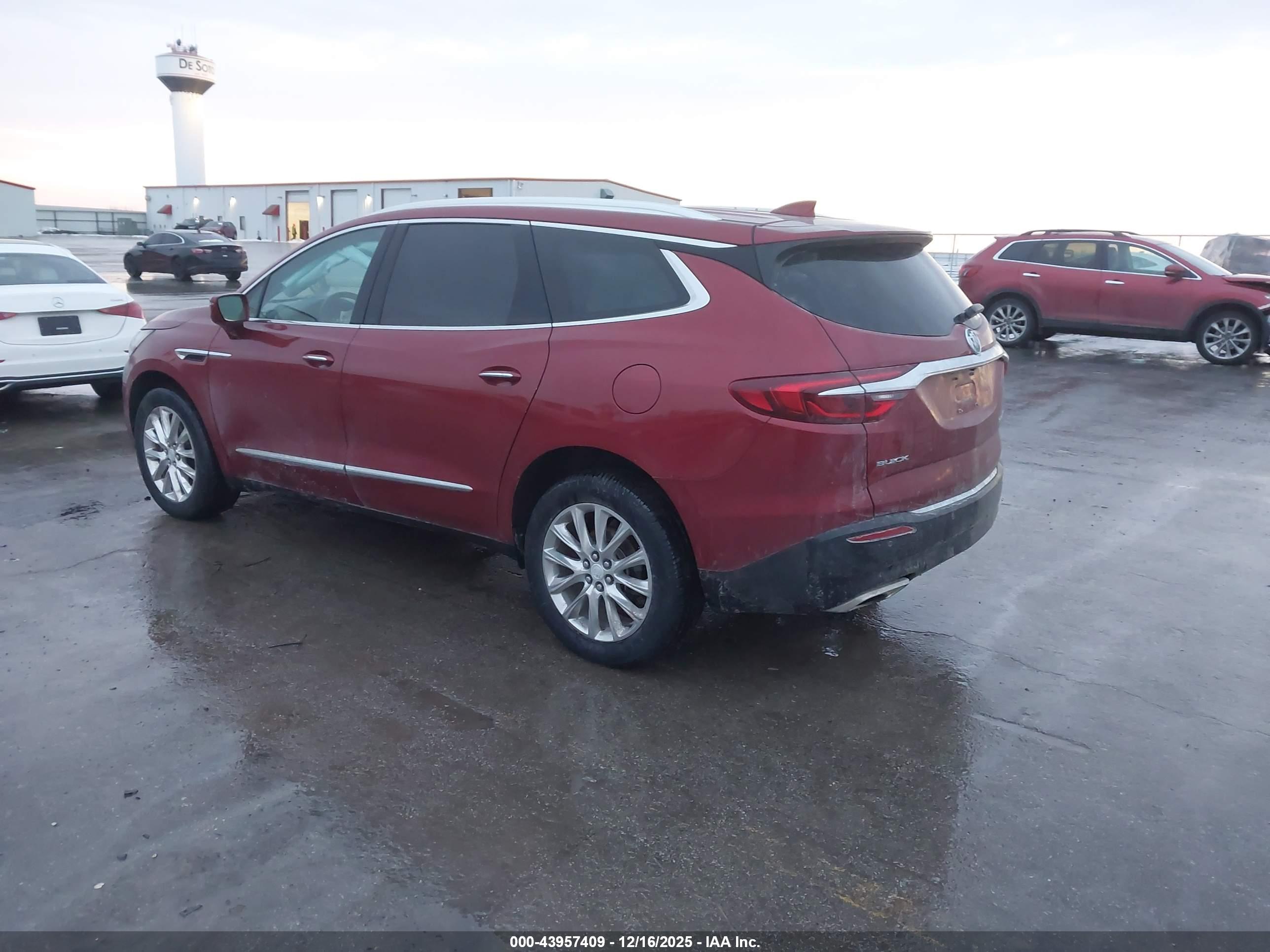 BUICK ENCLAVE image 3