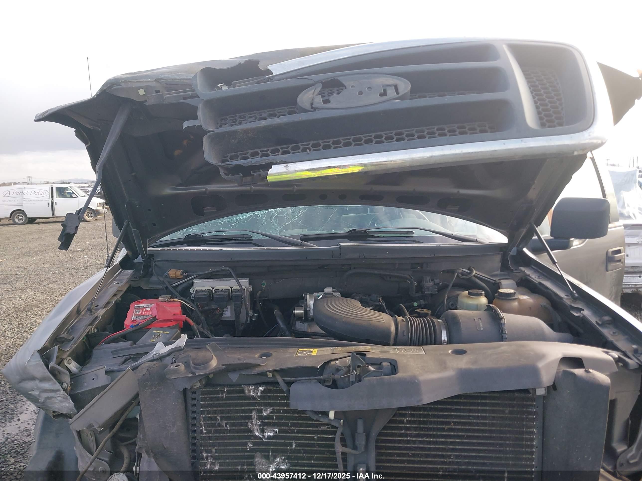 FORD F-150 image 10