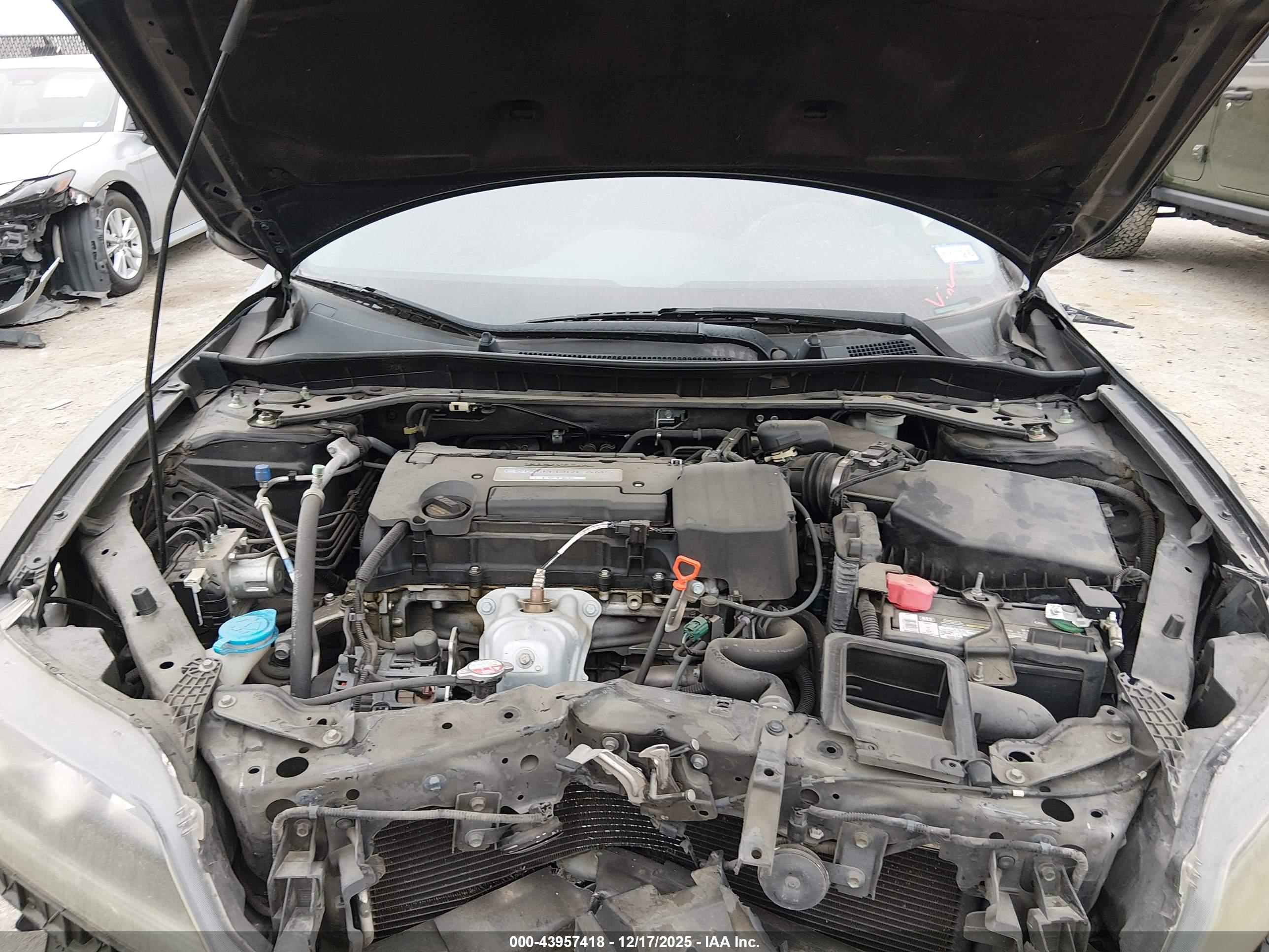 HONDA ACCORD image 10