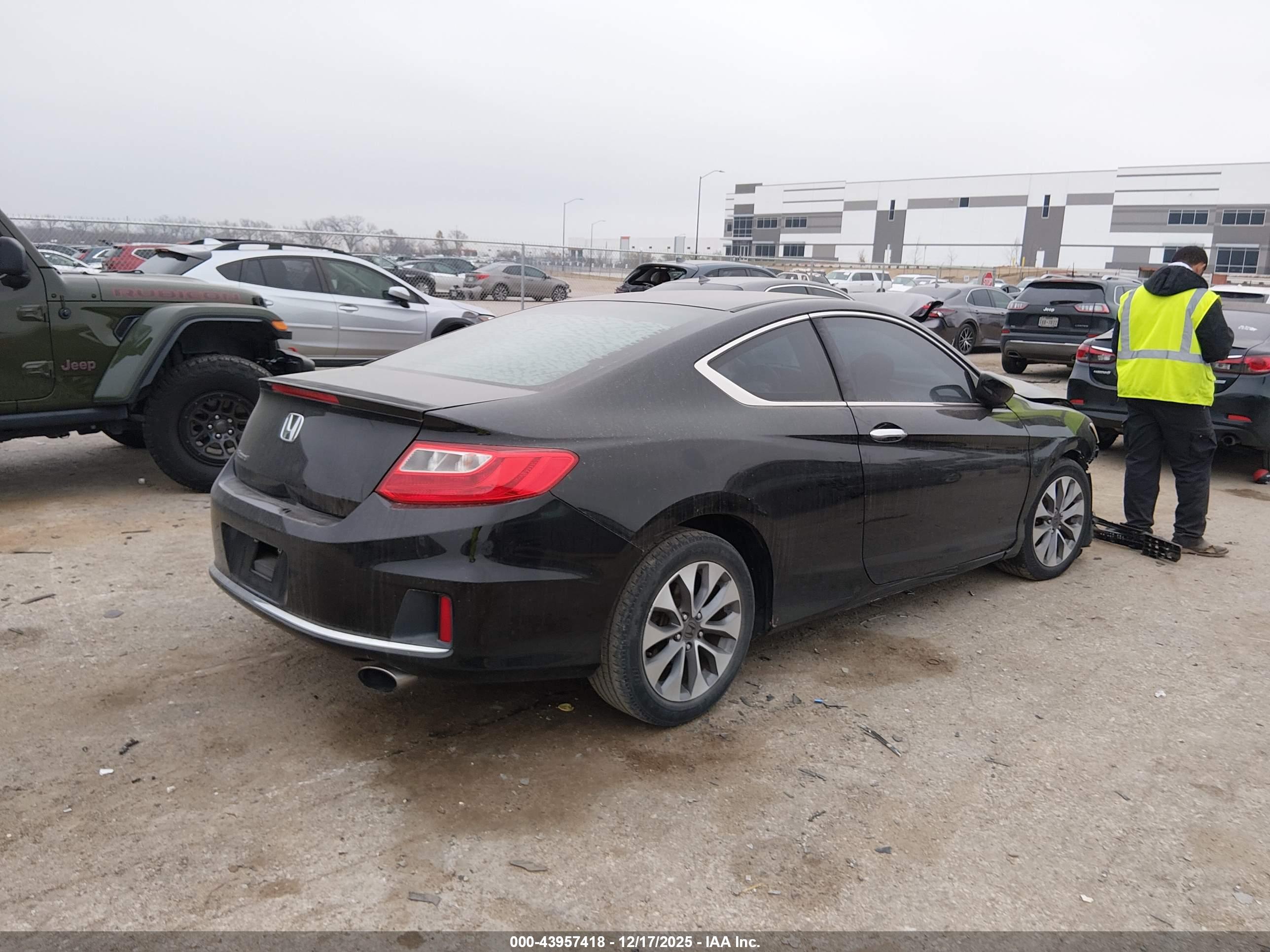 HONDA ACCORD image 4