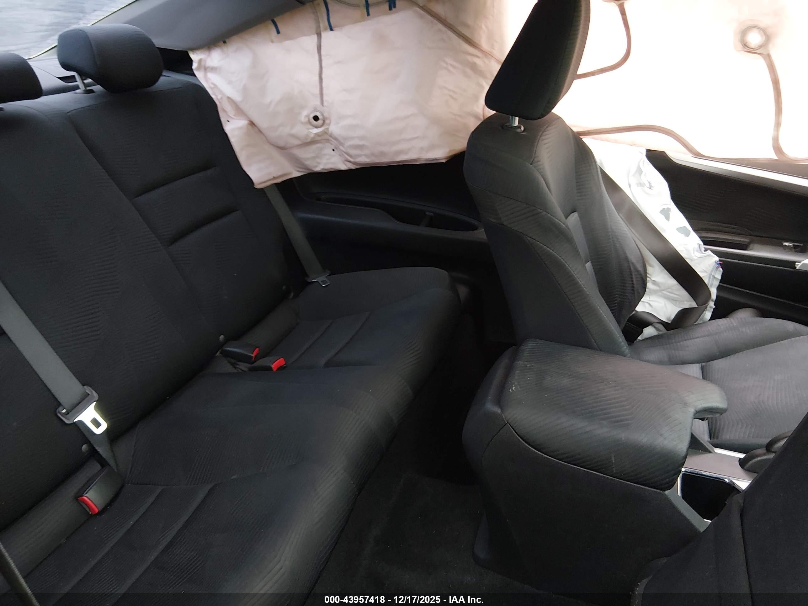 HONDA ACCORD image 8