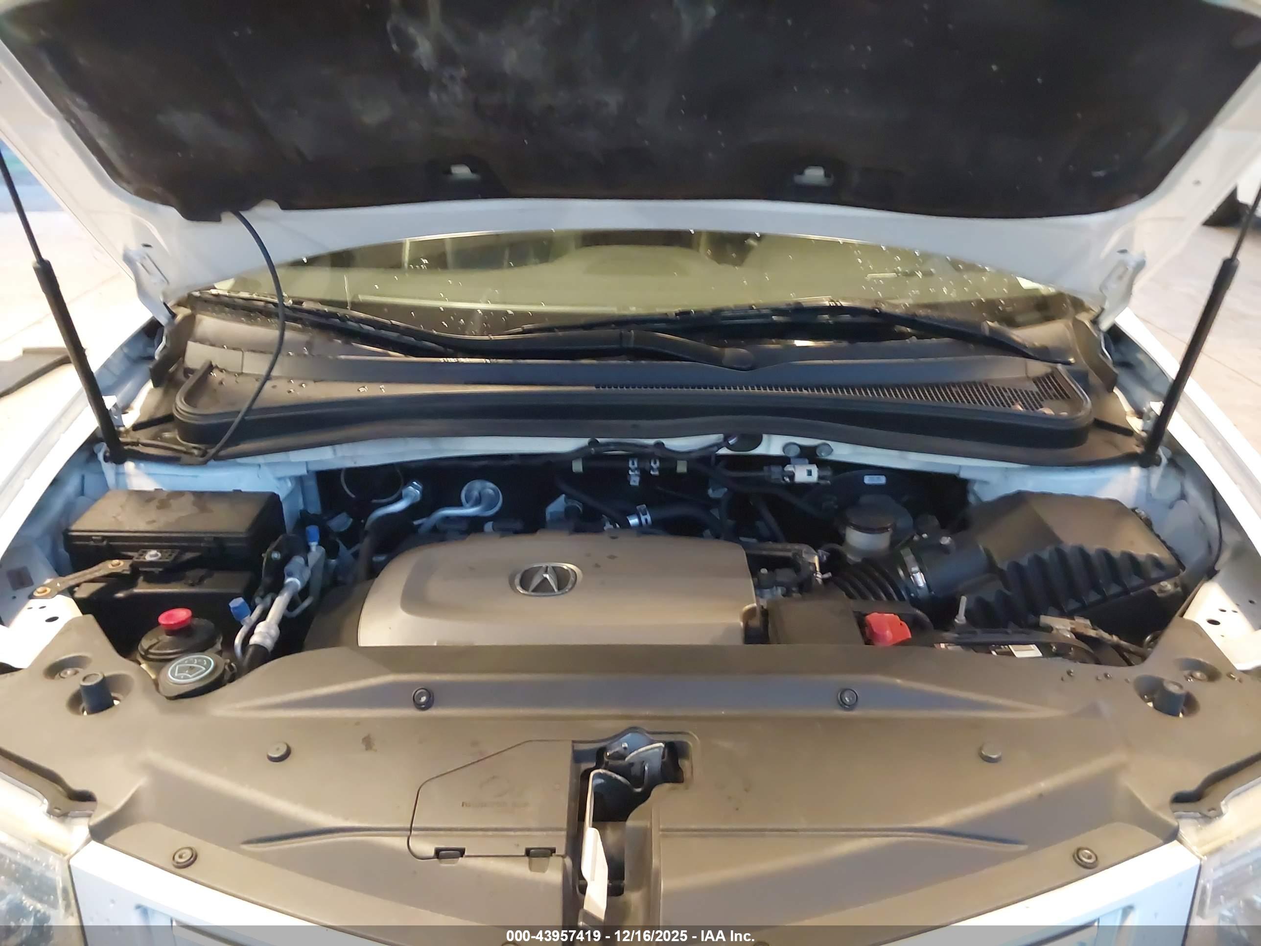 ACURA MDX image 10