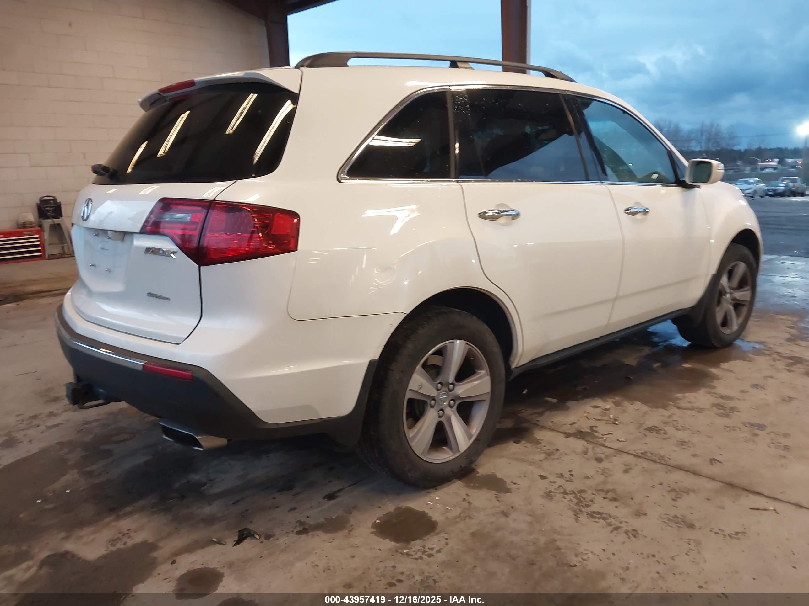 ACURA MDX image 4