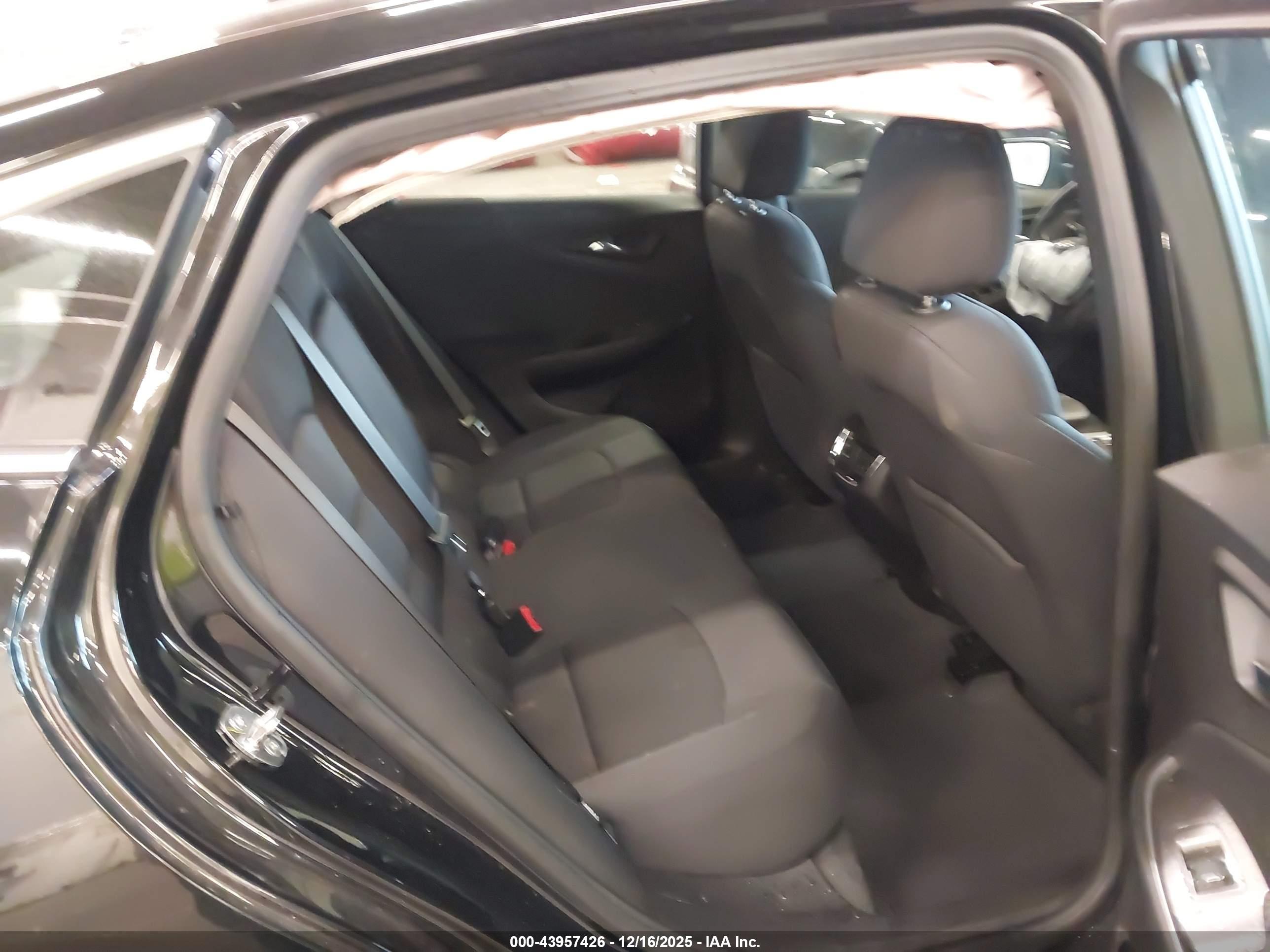 CHEVROLET MALIBU image 8