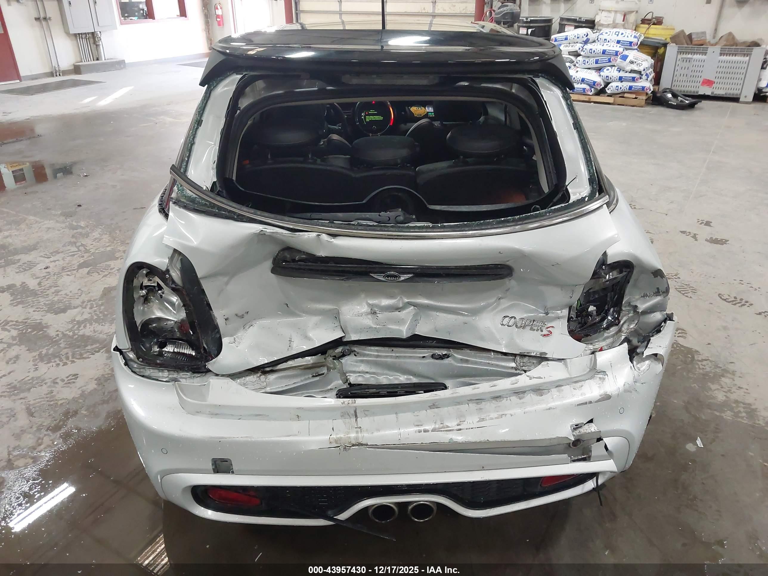 MINI HARDTOP image 6