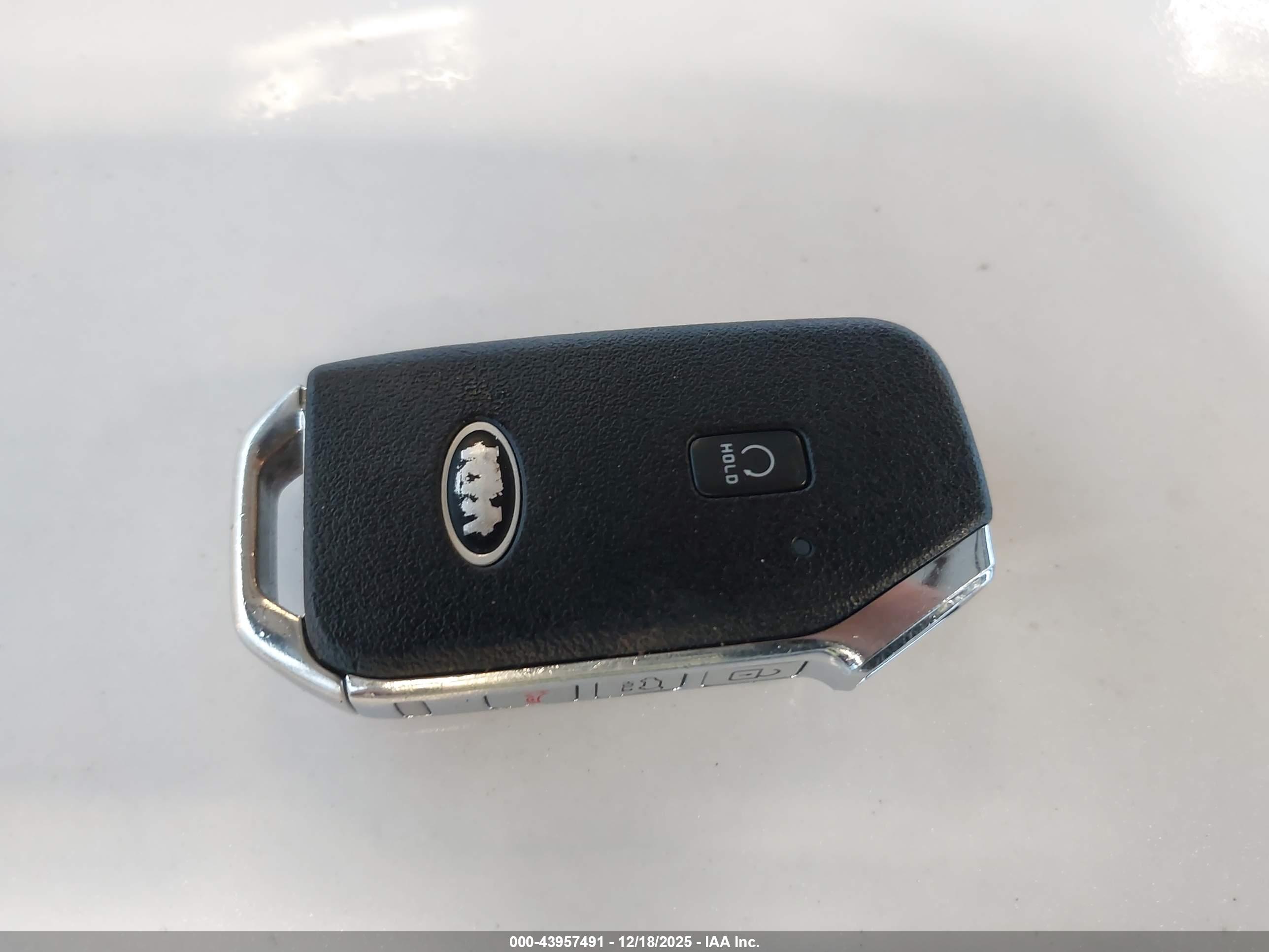 KIA TELLURIDE image 11