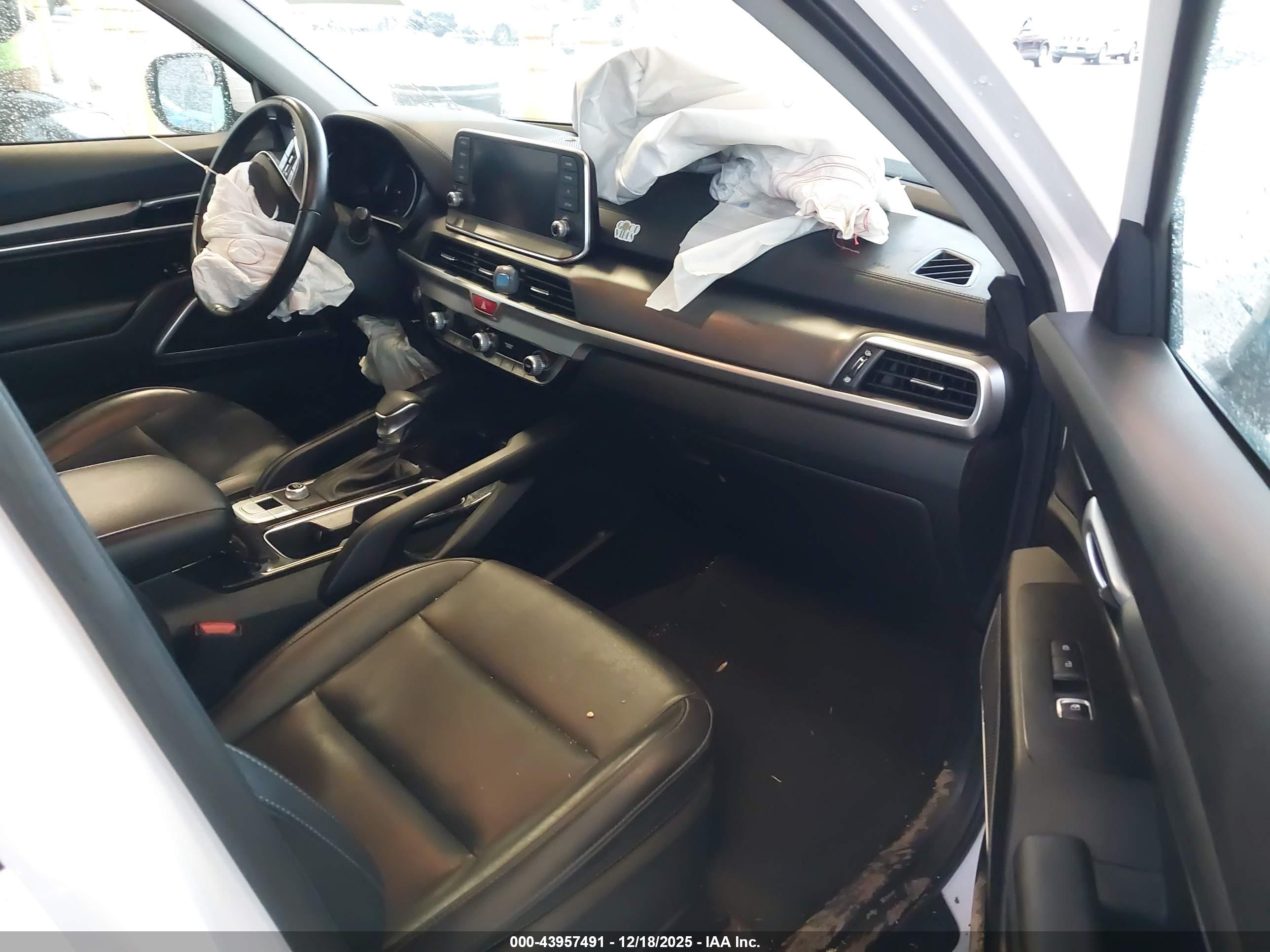 KIA TELLURIDE image 5