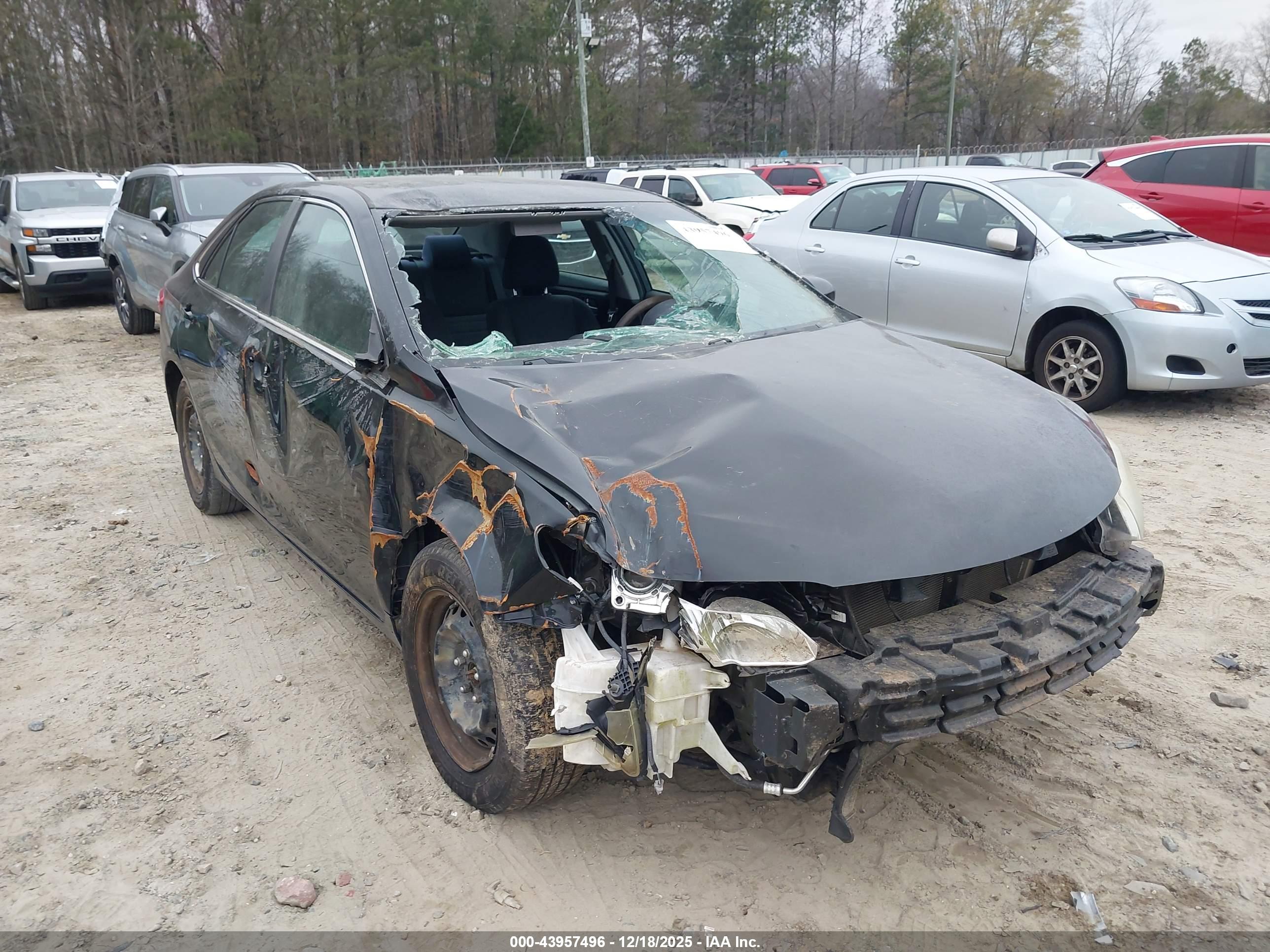 TOYOTA CAMRY image 6