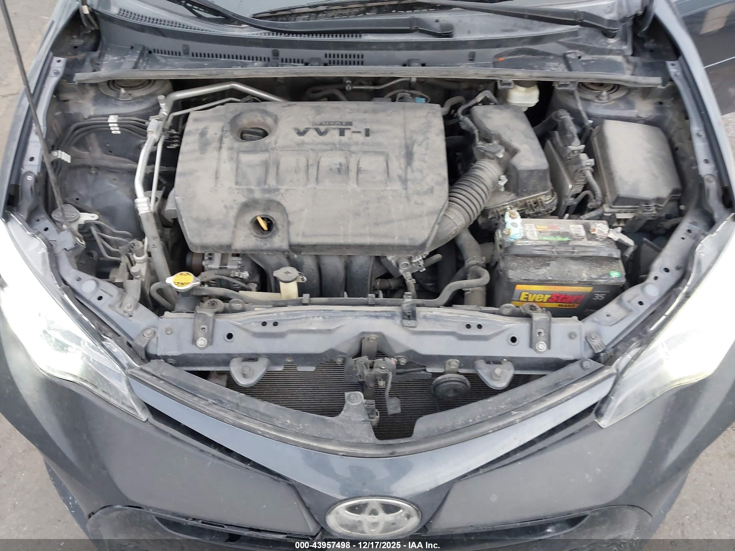 TOYOTA COROLLA image 10