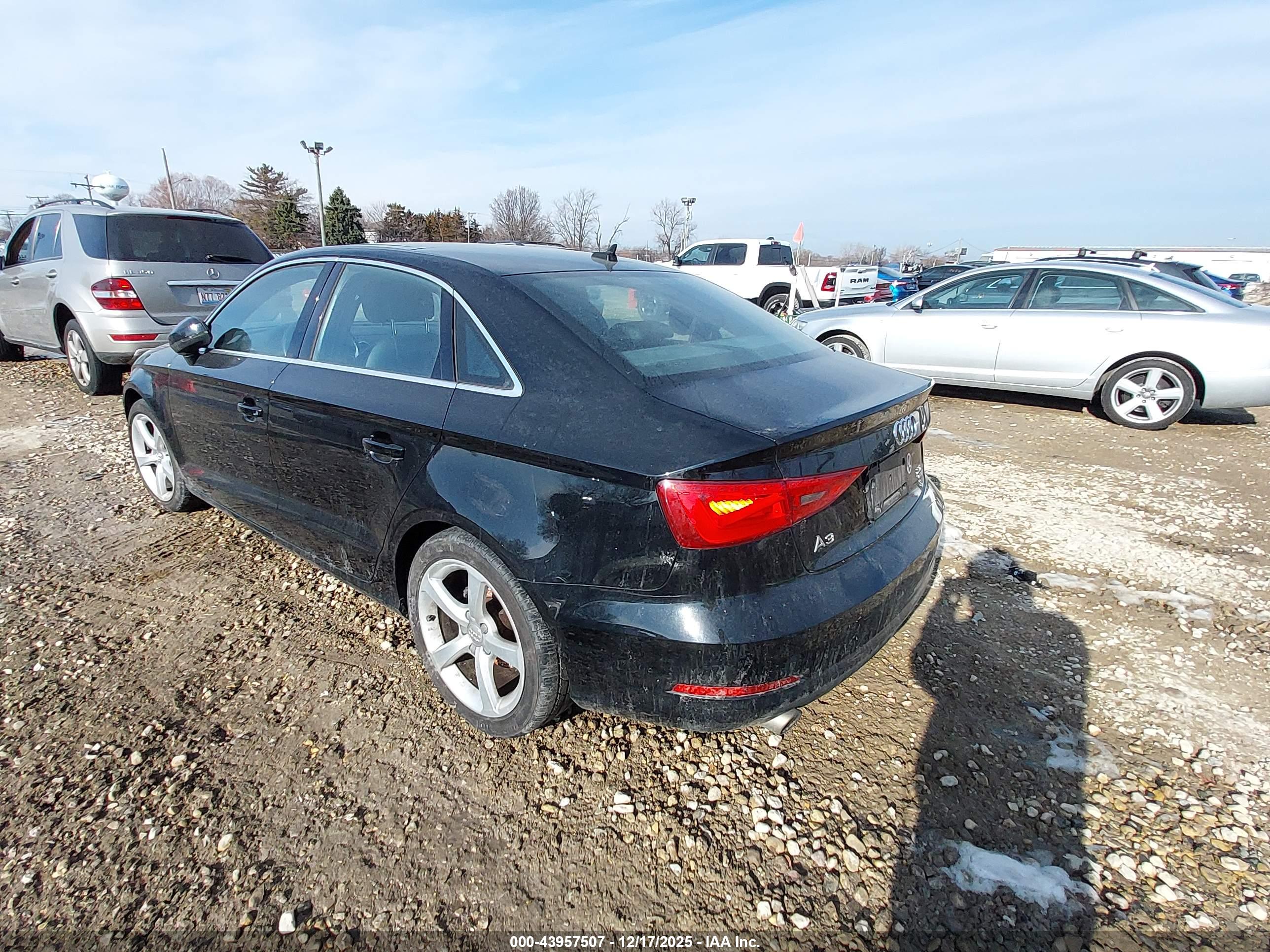 AUDI A3 image 3