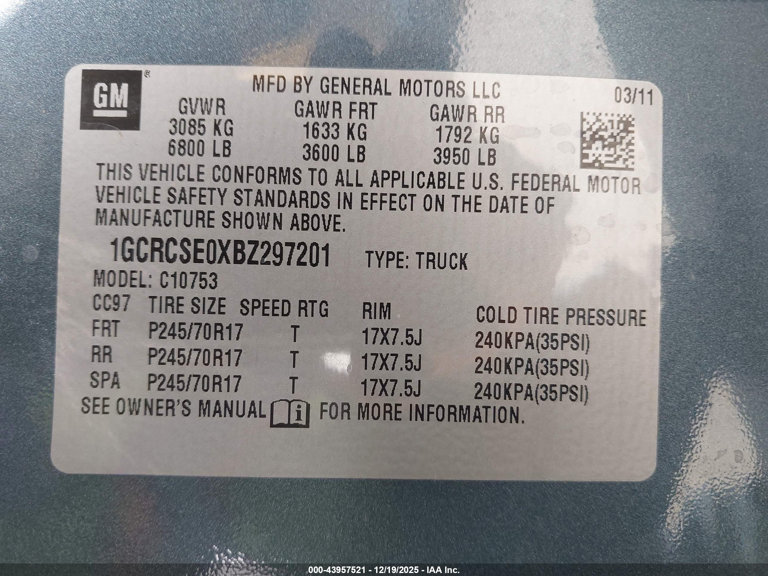 CHEVROLET SILVERADO image 9
