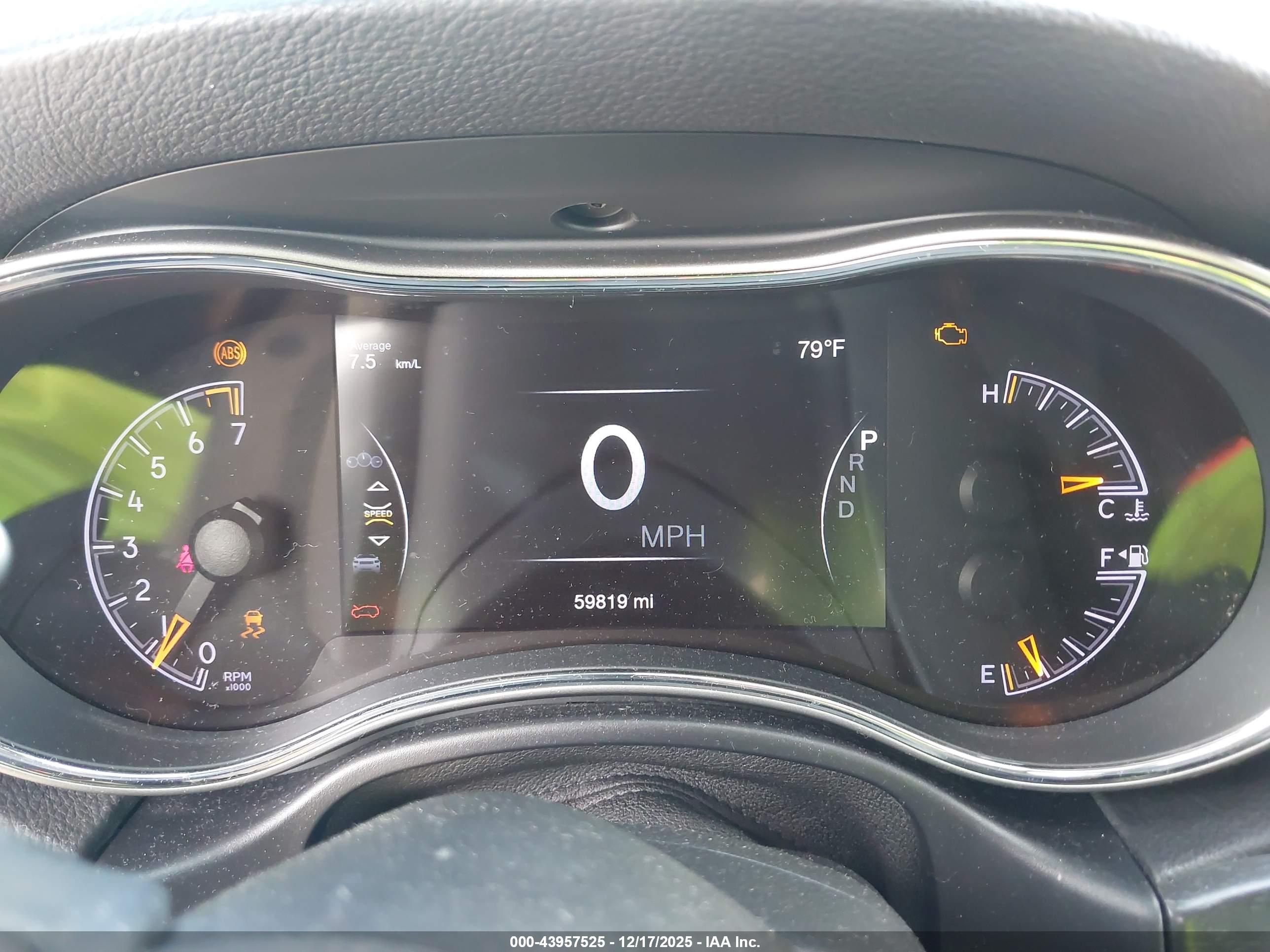 JEEP GRAND image 7