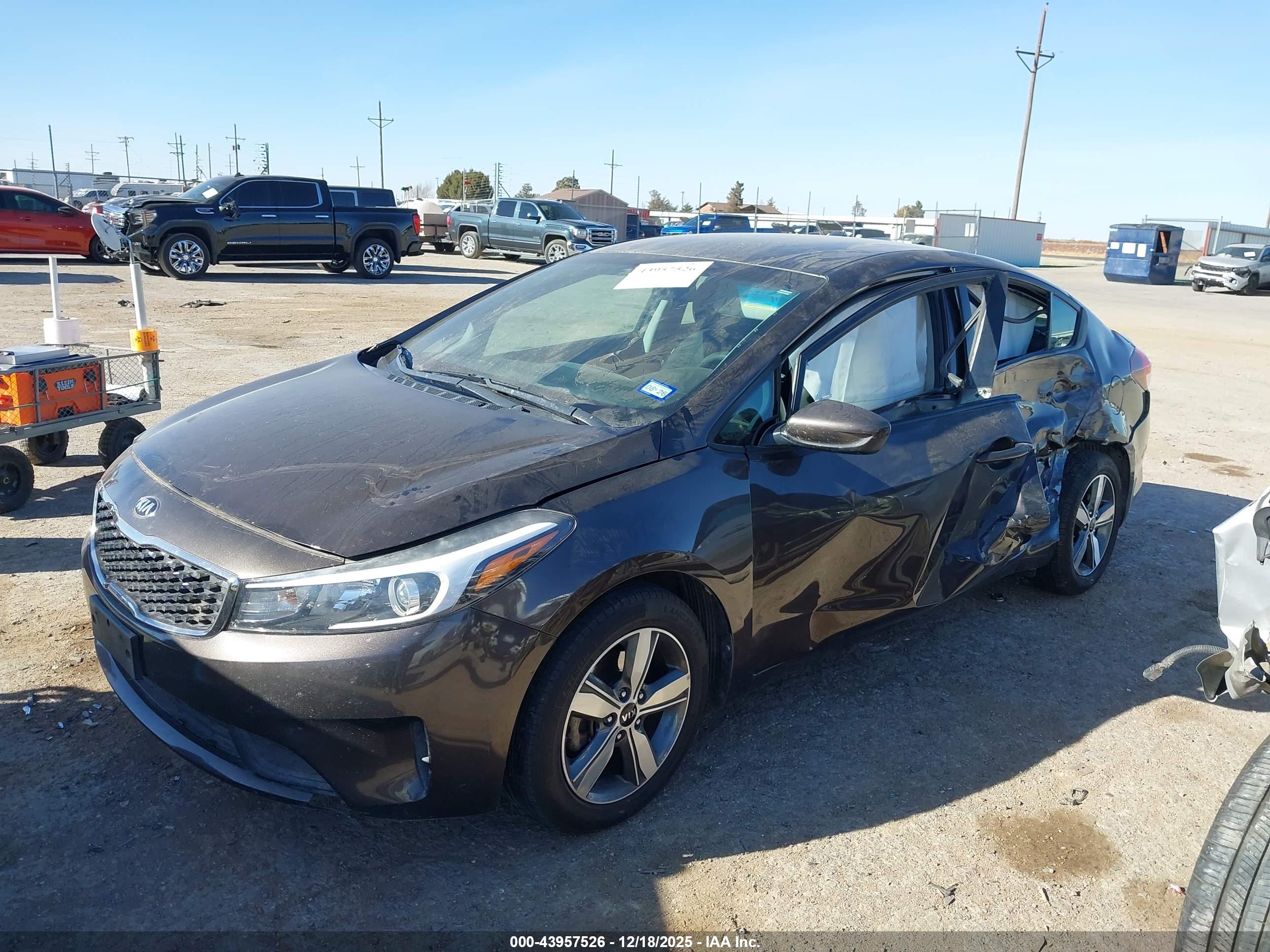 KIA FORTE image 2