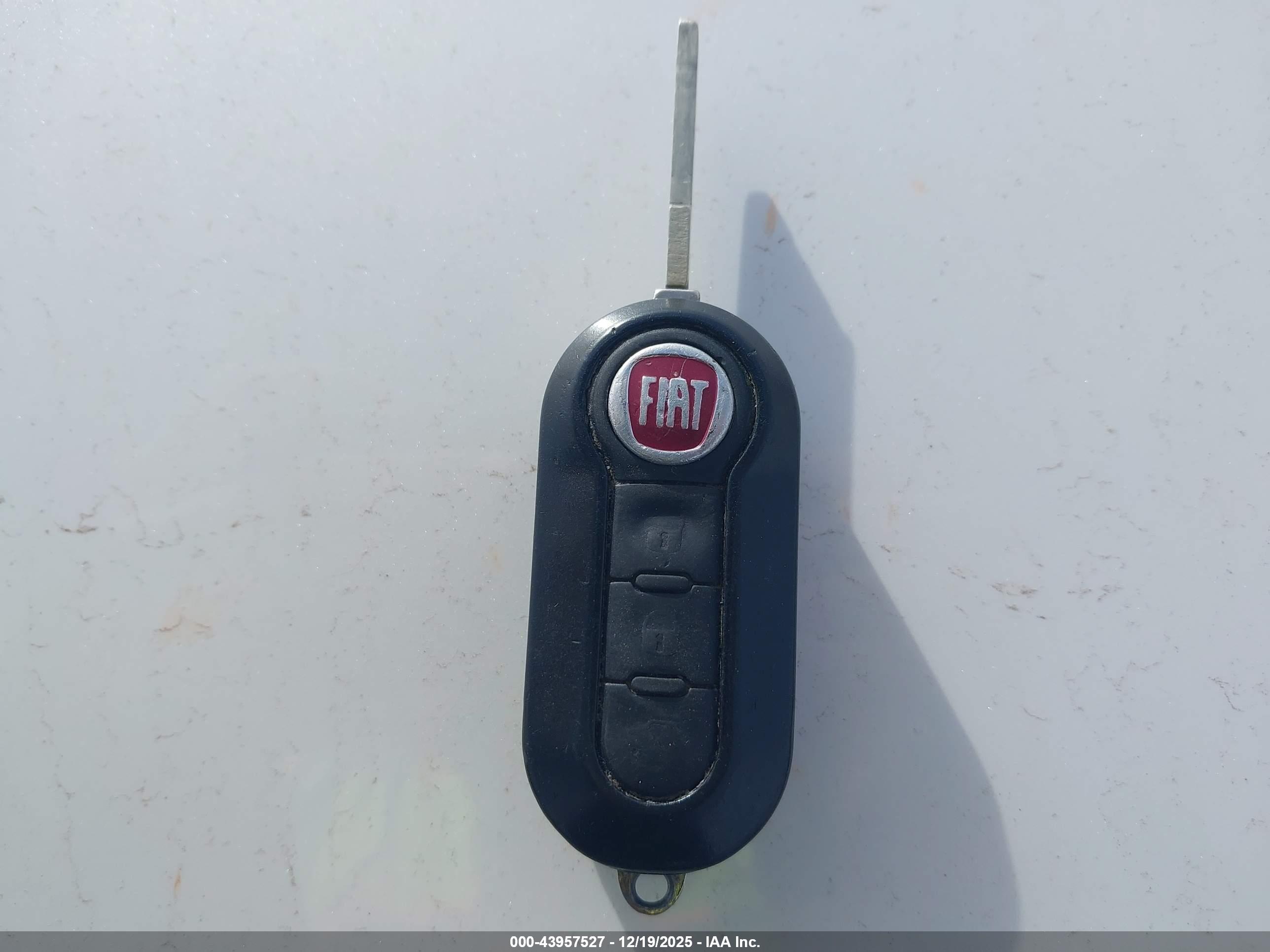 FIAT 500 image 11