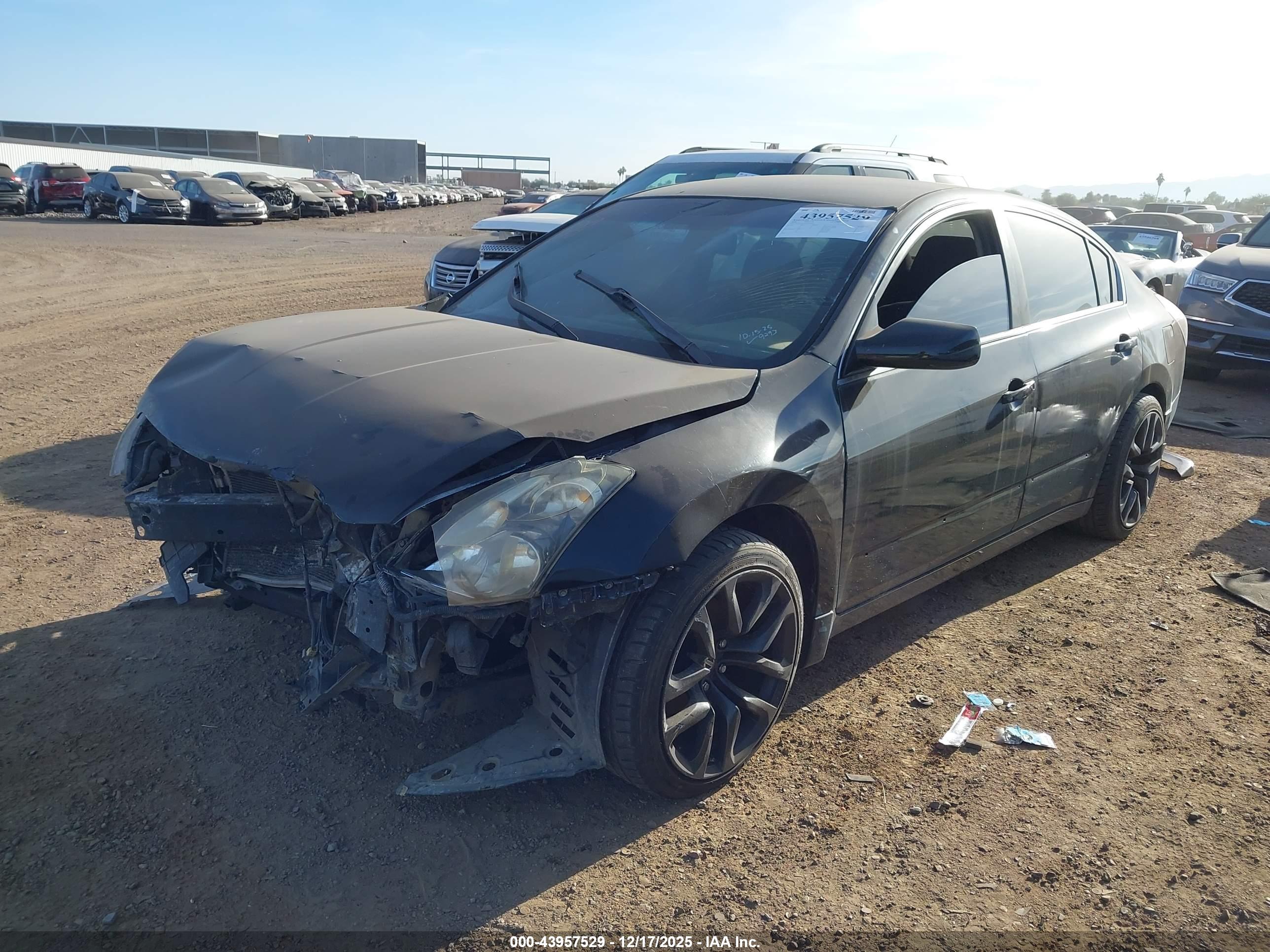 NISSAN ALTIMA image 2