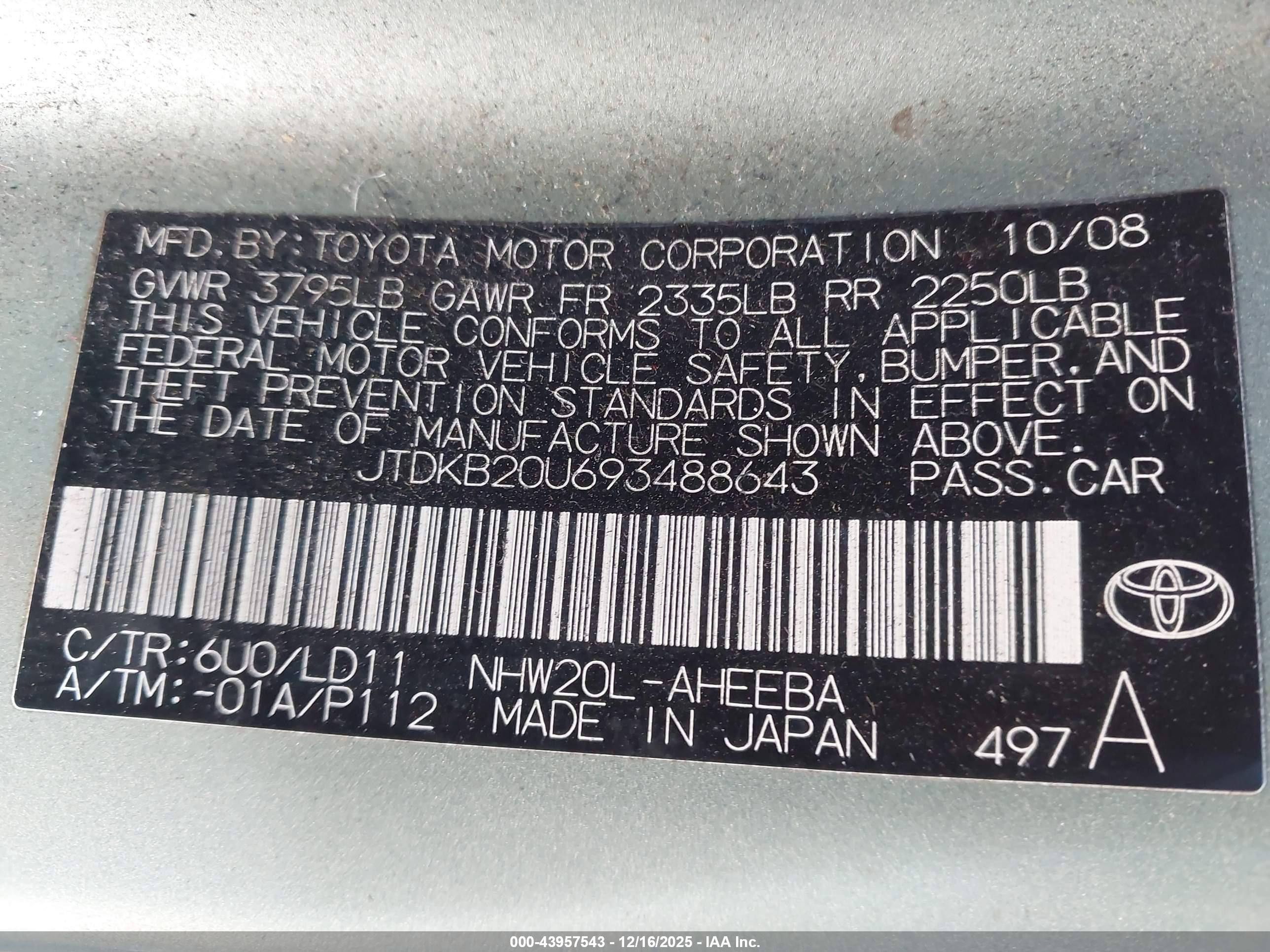 TOYOTA PRIUS image 9