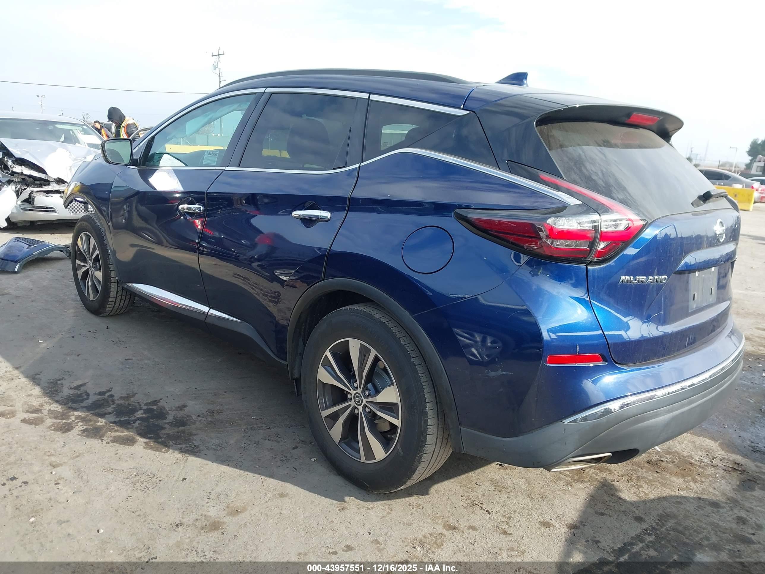 NISSAN MURANO image 3