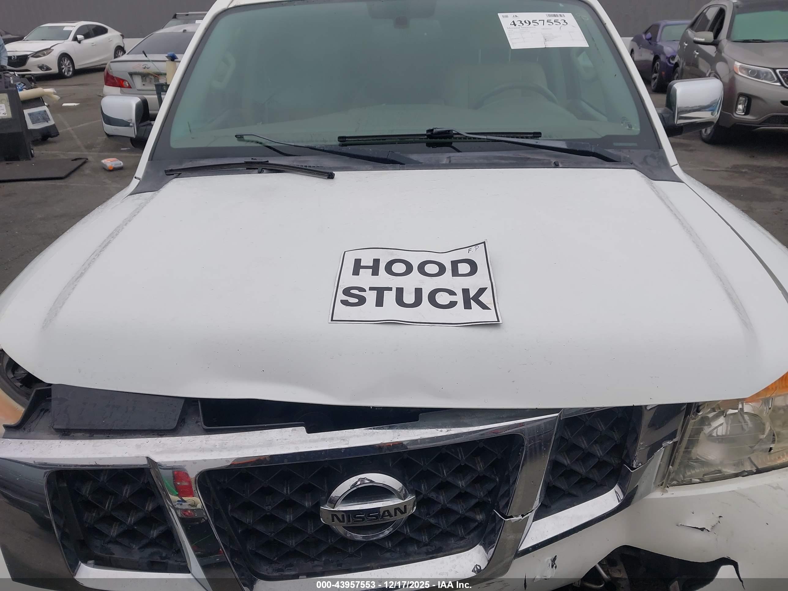 NISSAN ARMADA image 10