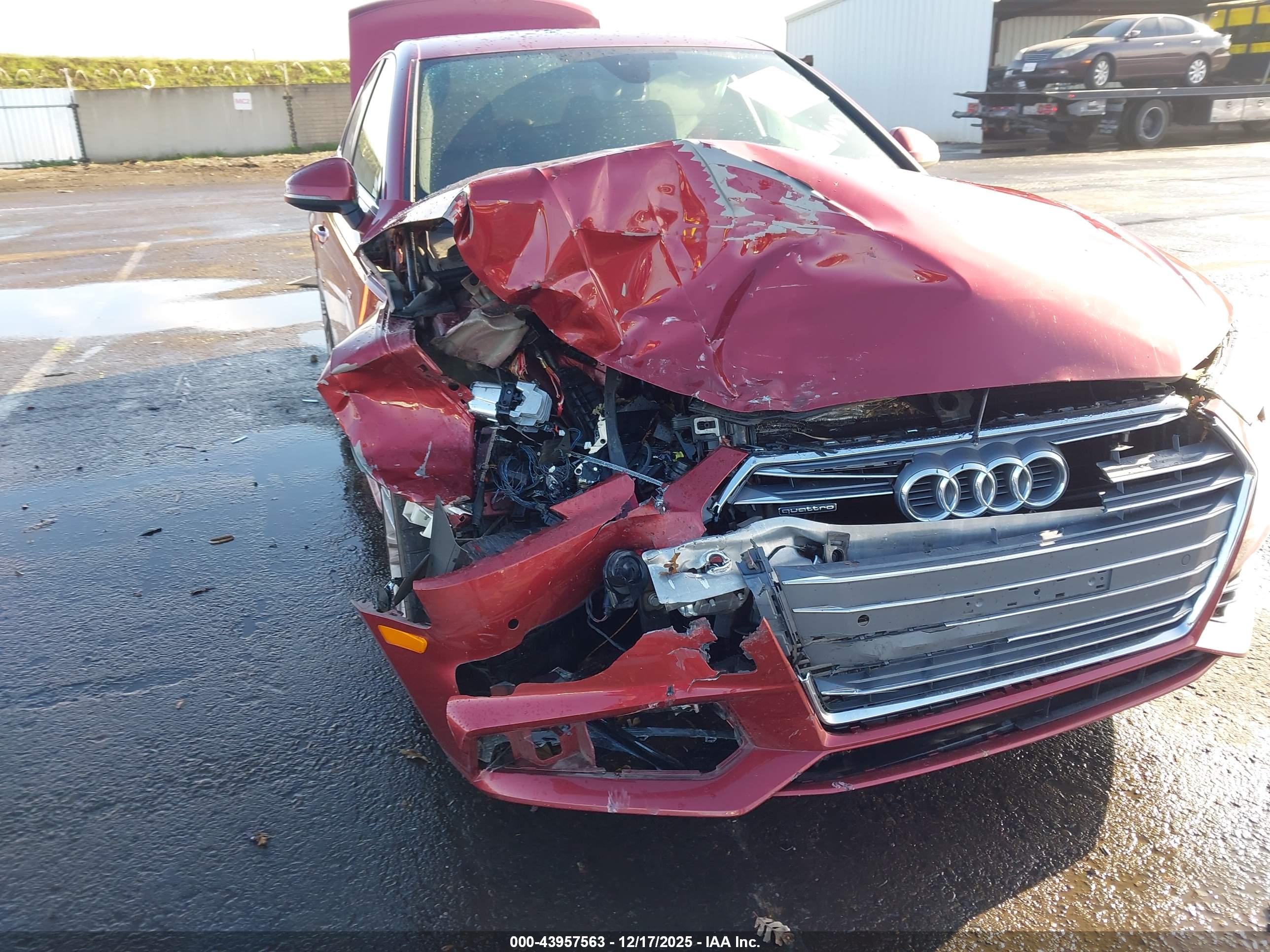 AUDI A4 image 6