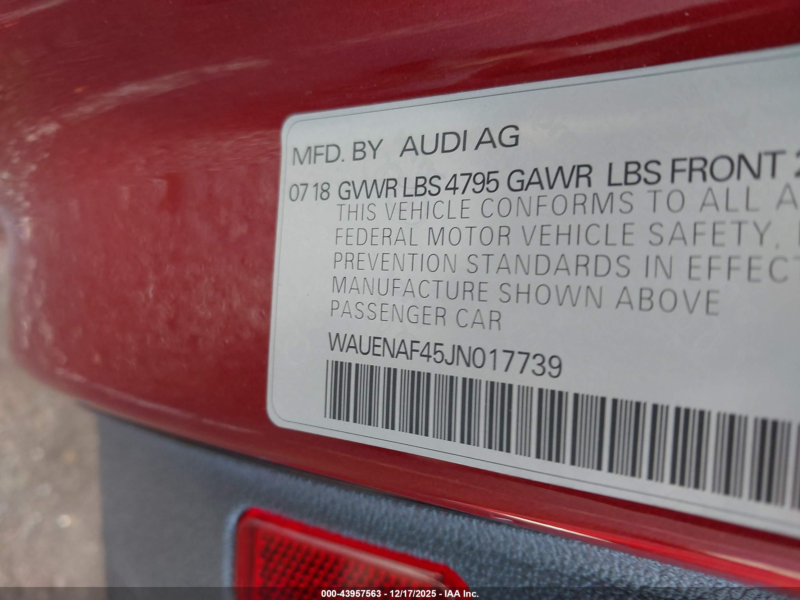 AUDI A4 image 9