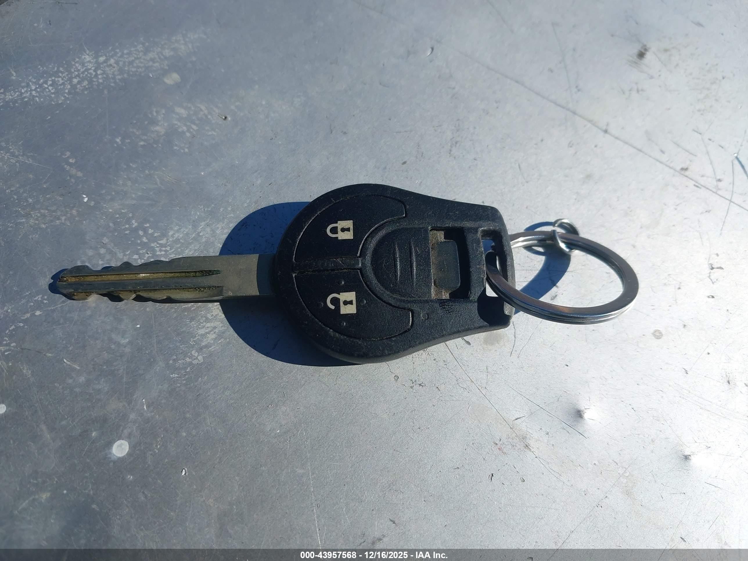 NISSAN CUBE image 11
