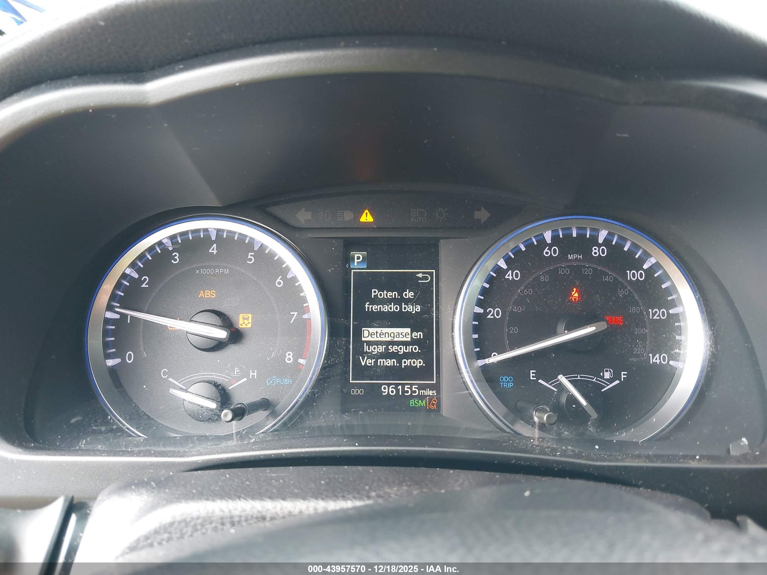 TOYOTA HIGHLANDER image 7