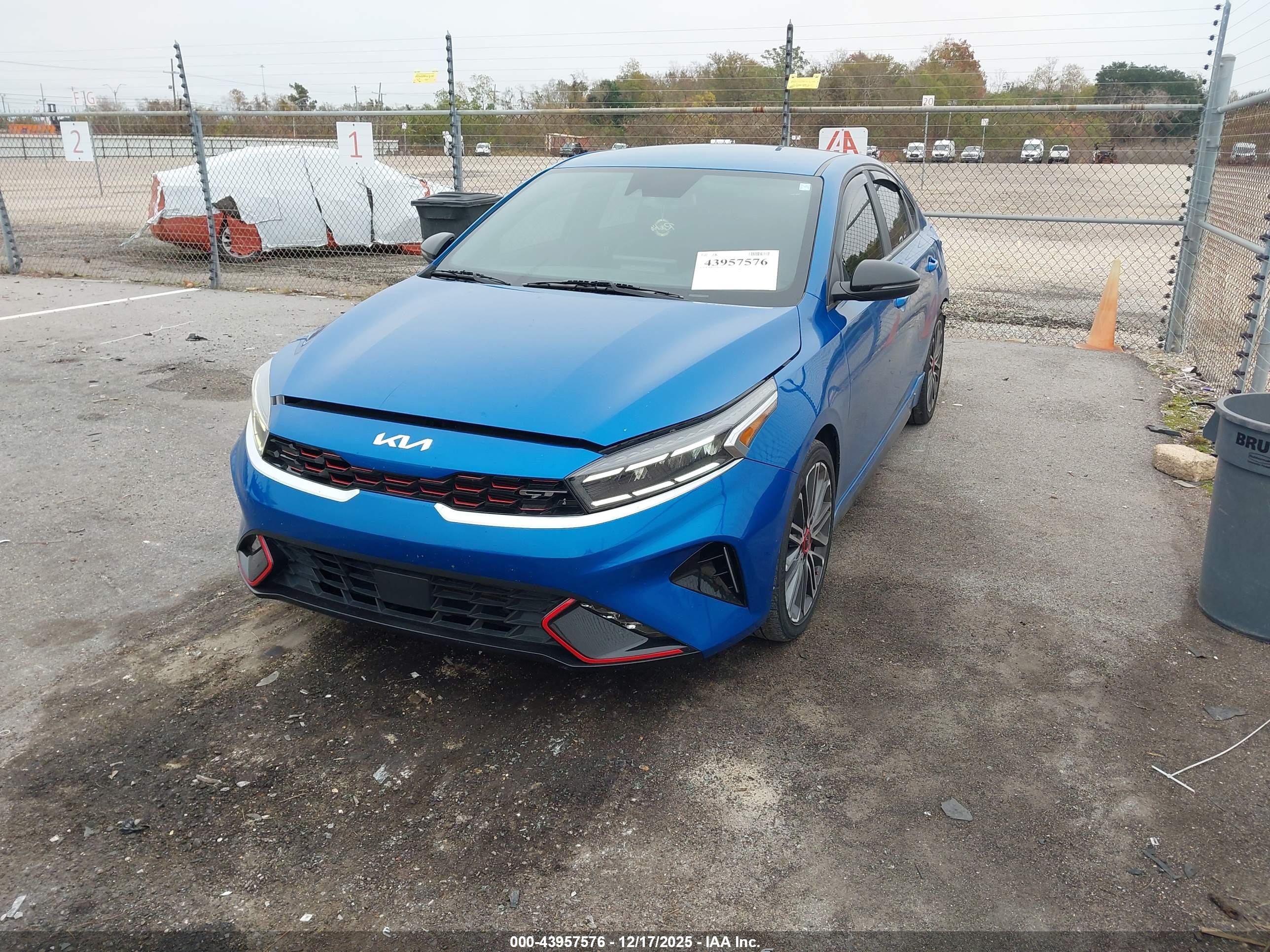 KIA FORTE image 2